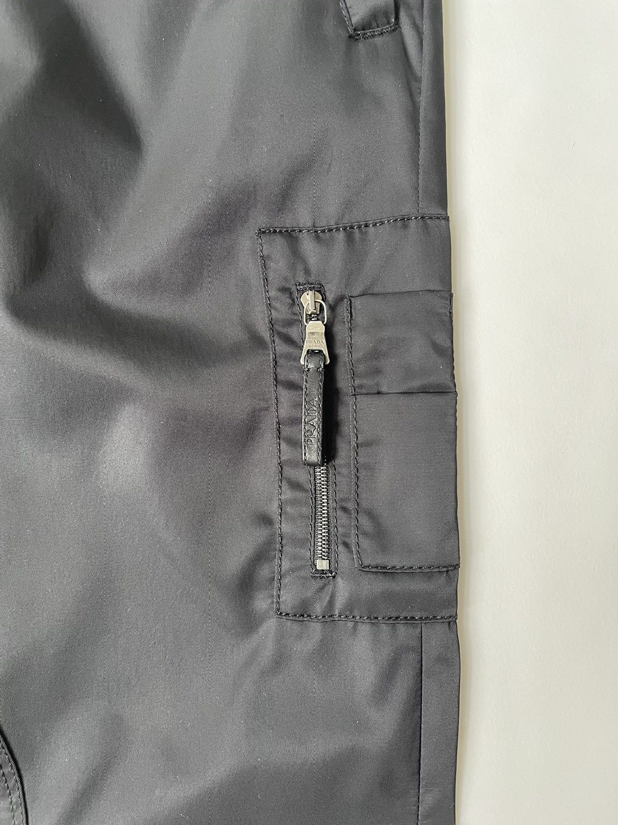 Prada A/W 06 Black Nylon MA-1 Cargo Trousers Size US 32 / EU 48 - 6 Thumbnail
