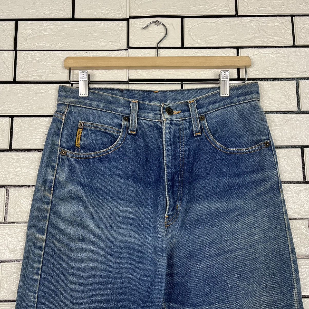 Giorgio Armani Vintage Giorgio Armani Jeans Utility Denim Size US 29 - 2 Thumbnail