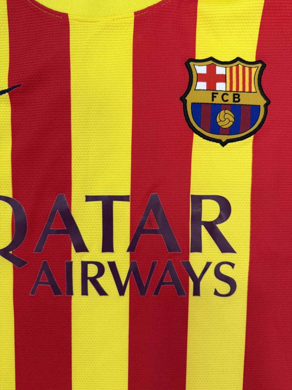 Nike Nike Barcelona 2013 2014 Away Jersey Shirt Men S 532823-703 Size US S / EU 44-46 / 1 - 22 Thumbnail
