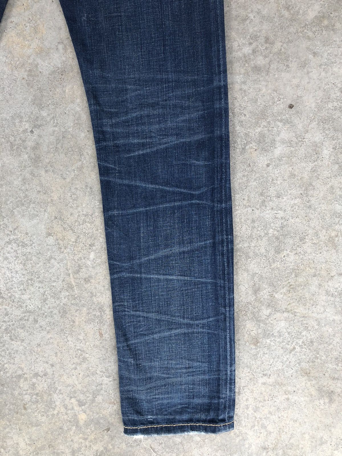 Robins Jeans Vintage Robin’s Embroidered Chrome Distressed Jeans Size US 28 / EU 44 - 12 Thumbnail