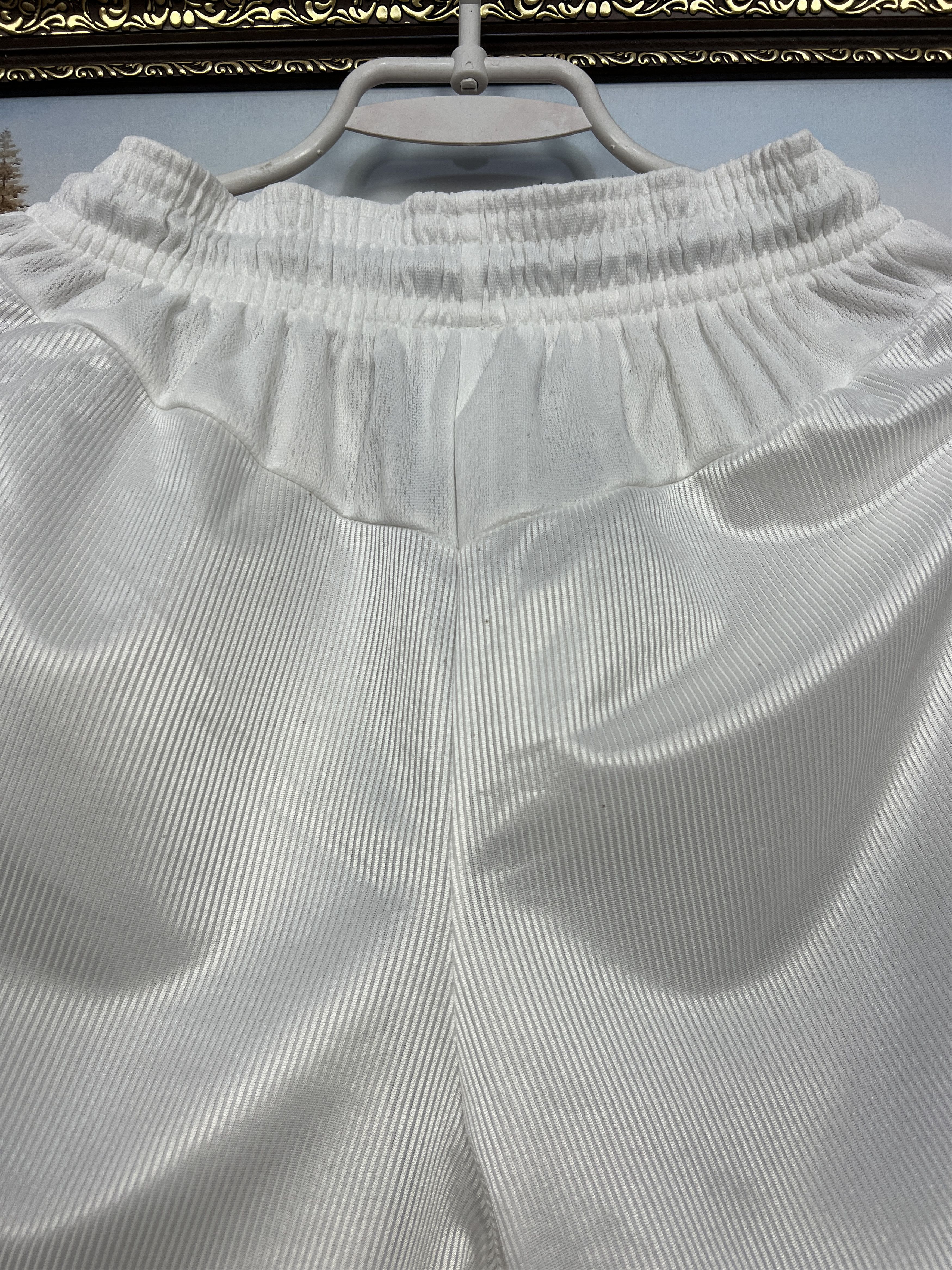 Adidas Vintage Adidas Bayern Munich Football White Shorts Soccer M Size US 32 / EU 48 - 12 Thumbnail
