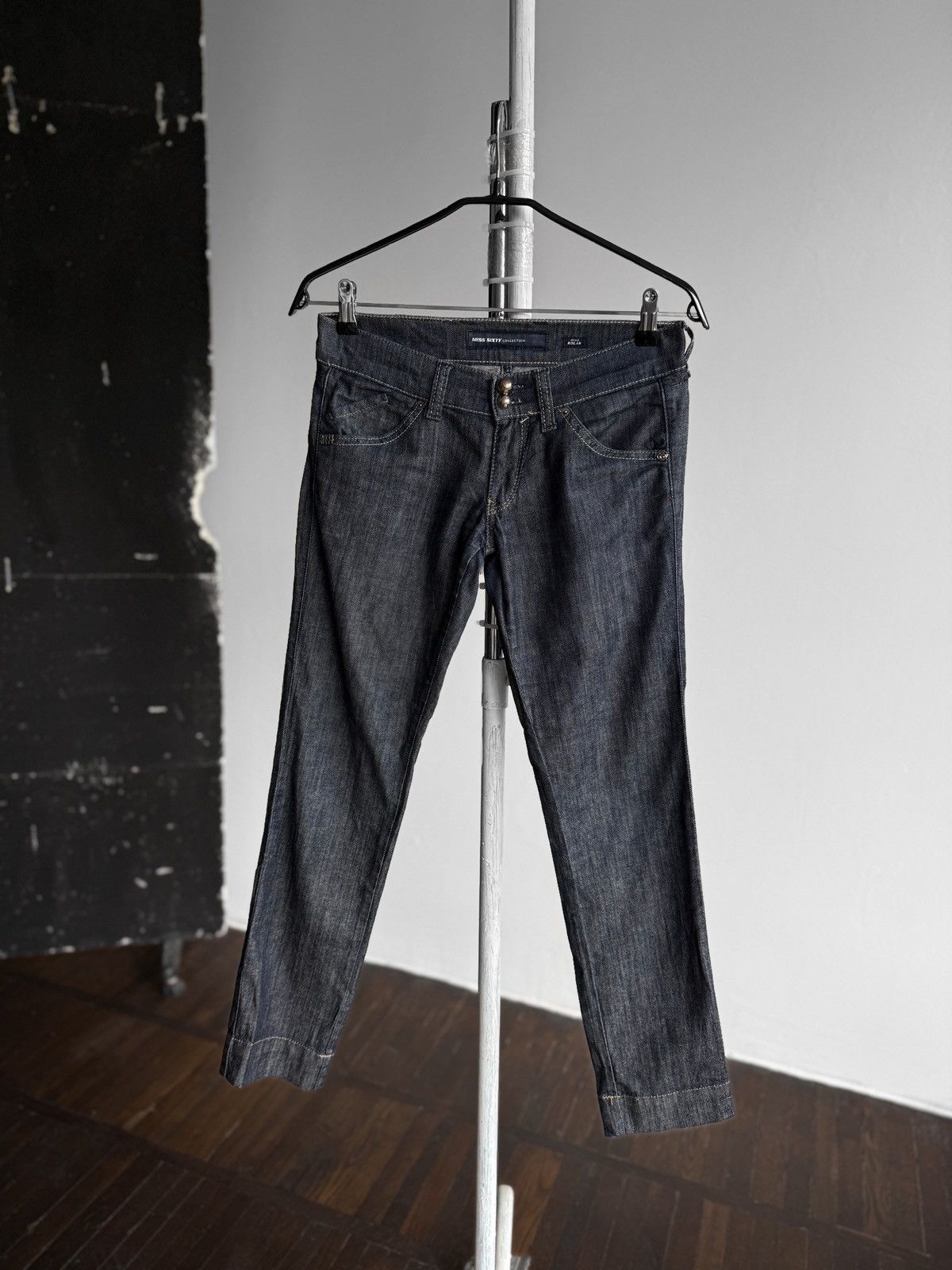 Miss Sixty Miss Sixty Style Rolan Dark Wash Low Rise Straight Jeans Size 27" / US 4 / IT 40 - 1 Thumbnail