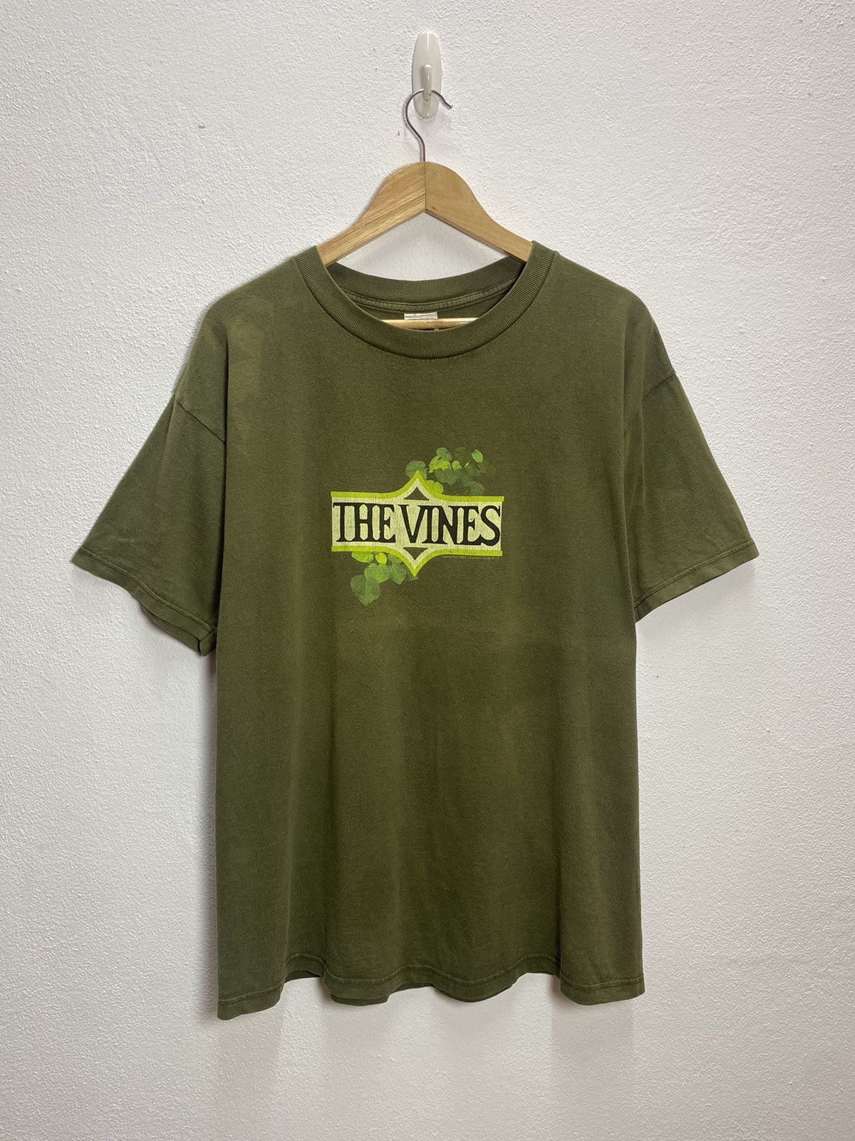 Band Tees Vintage The Vines Shirts Size US XL / EU 56 / 4 - 1 Thumbnail