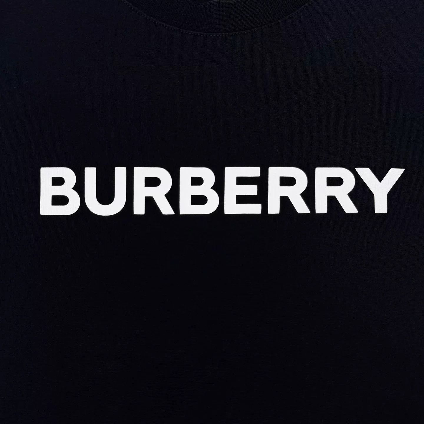 Burberry Burberry Black Logo SS Tee M Unisex Size M / US 6-8 / IT 42-44 - 4 Thumbnail