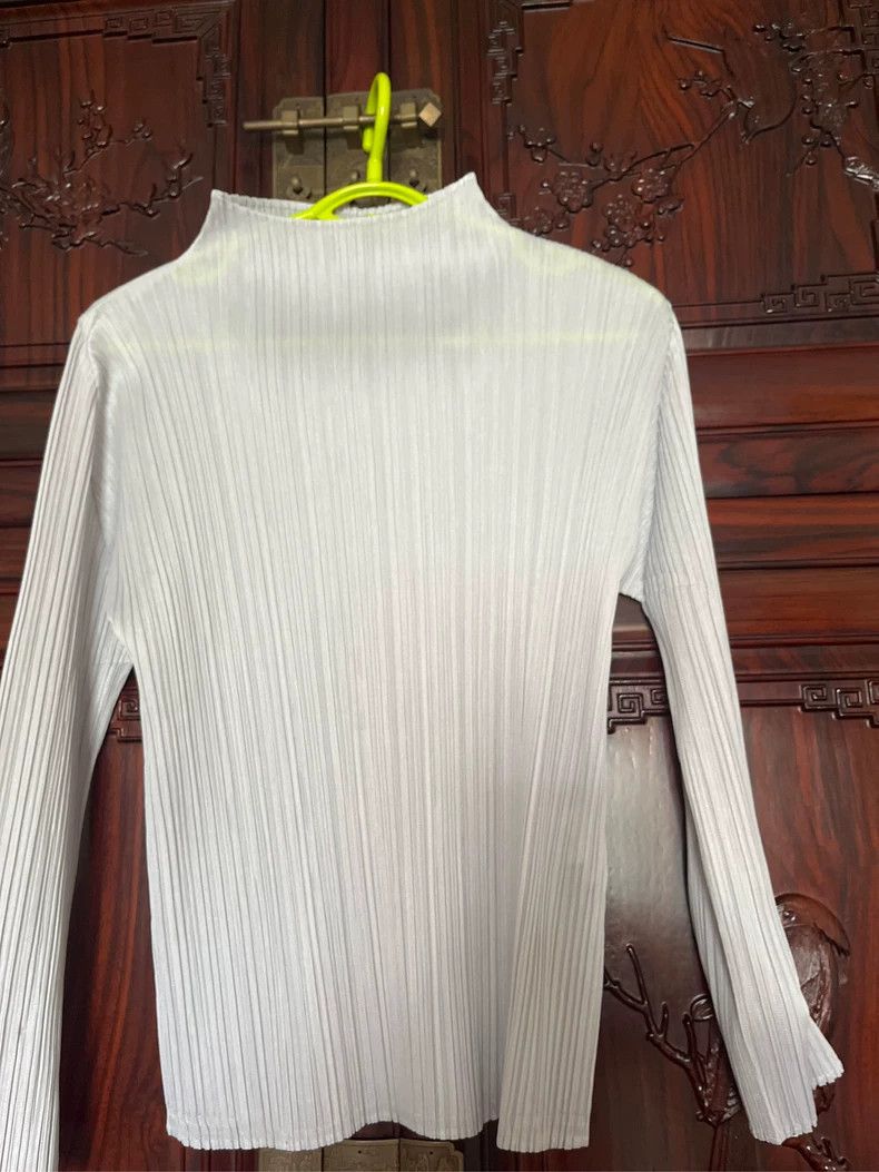 Issey Miyake issey miyake size：3 Light gray long sleeves 2506-Nextarrow Size XXS / US 00 / IT 34 - 2 Thumbnail