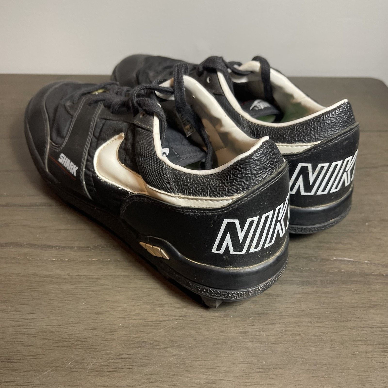 Nike Vtg Nike Shark Soccer Shoes Mens Size 12 90s Football Cleats Size US 12 / EU 45 - 7 Thumbnail