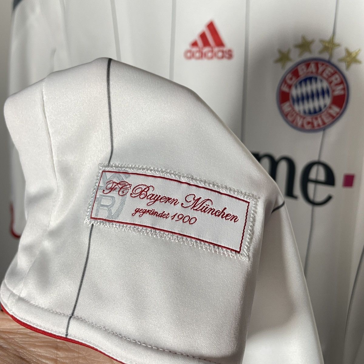 Adidas Adidas Bayern Munich 2009-10 Third Kit Soccer Football Size US XL / EU 56 / 4 - 5 Thumbnail