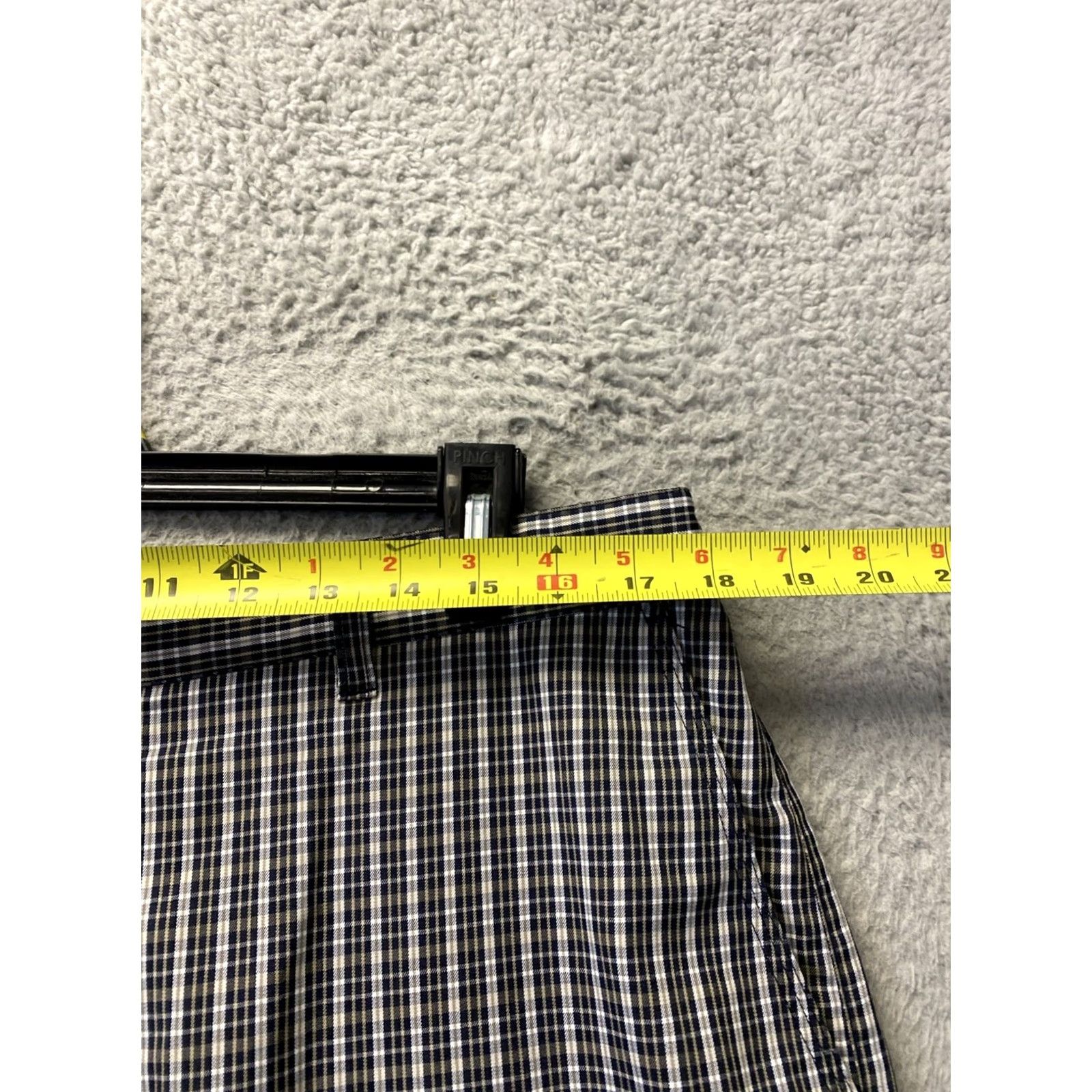 Adidas Adidas Golf Shorts Men 36 Gray Tan Plaid Flat Front Chino /0702 Size US 38 / EU 54 - 3 Thumbnail