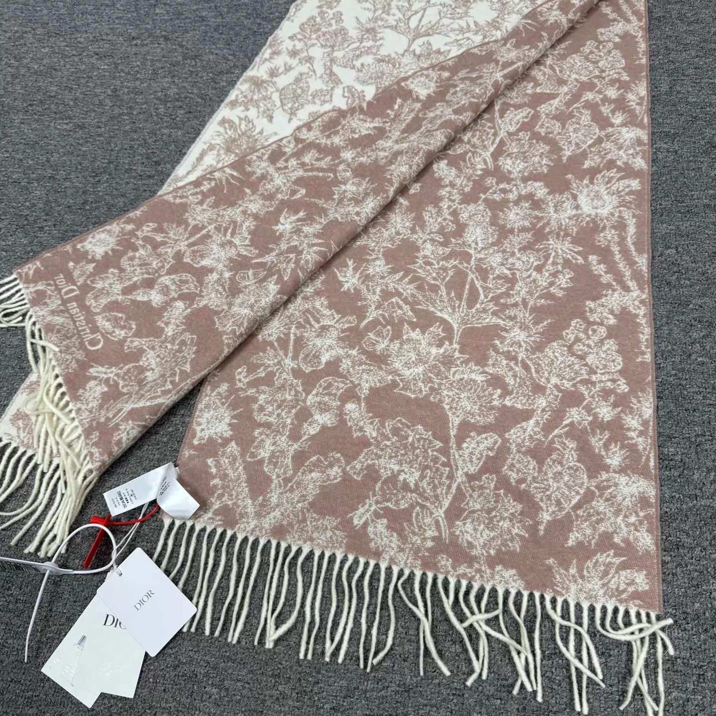 Dior Dior floral print cashmere scarf NWT Size ONE SIZE - 5 Thumbnail