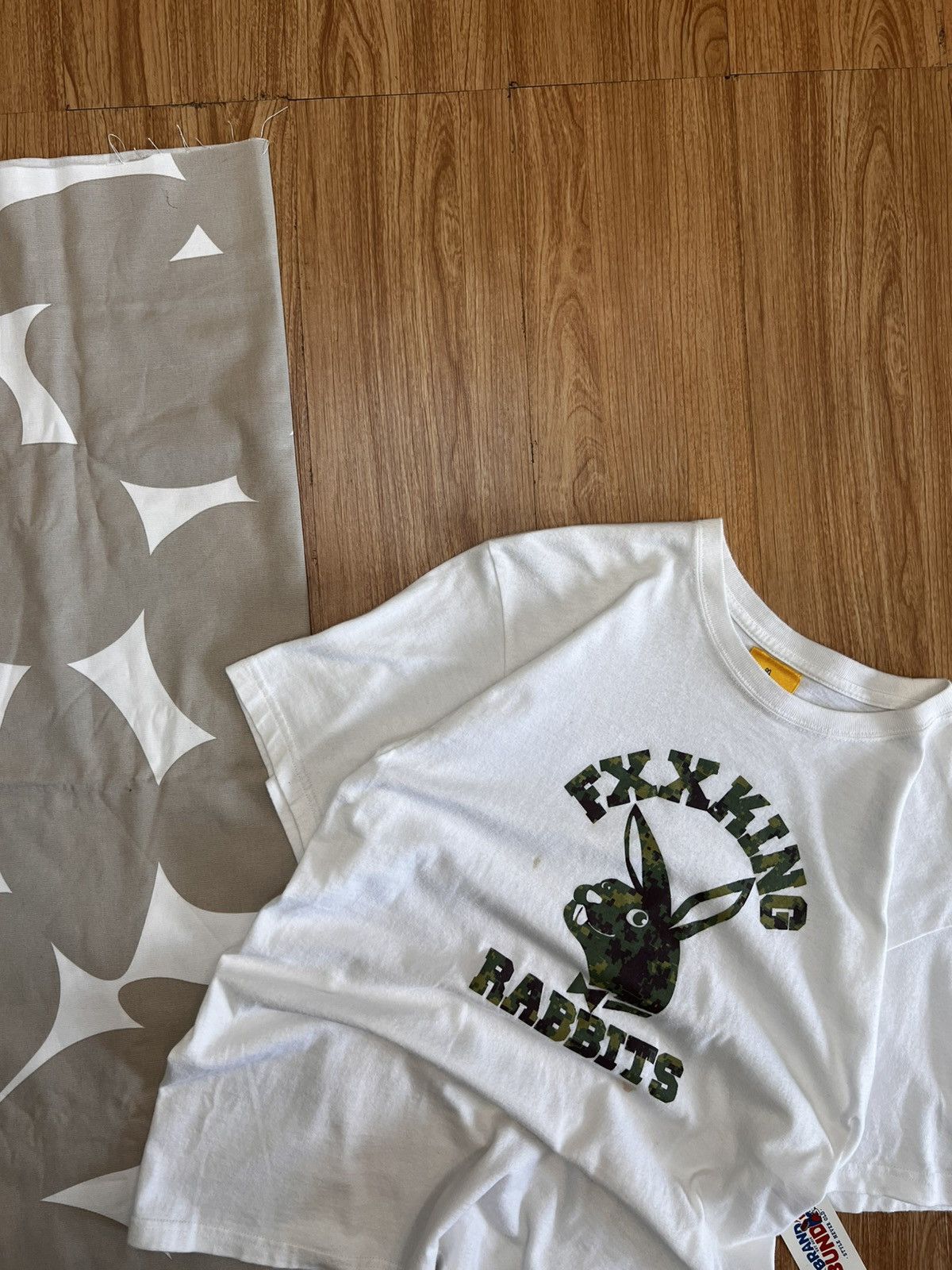 FR2 FR2 Fxxking Rabbits Size US S / EU 44-46 / 1 - 2 Thumbnail