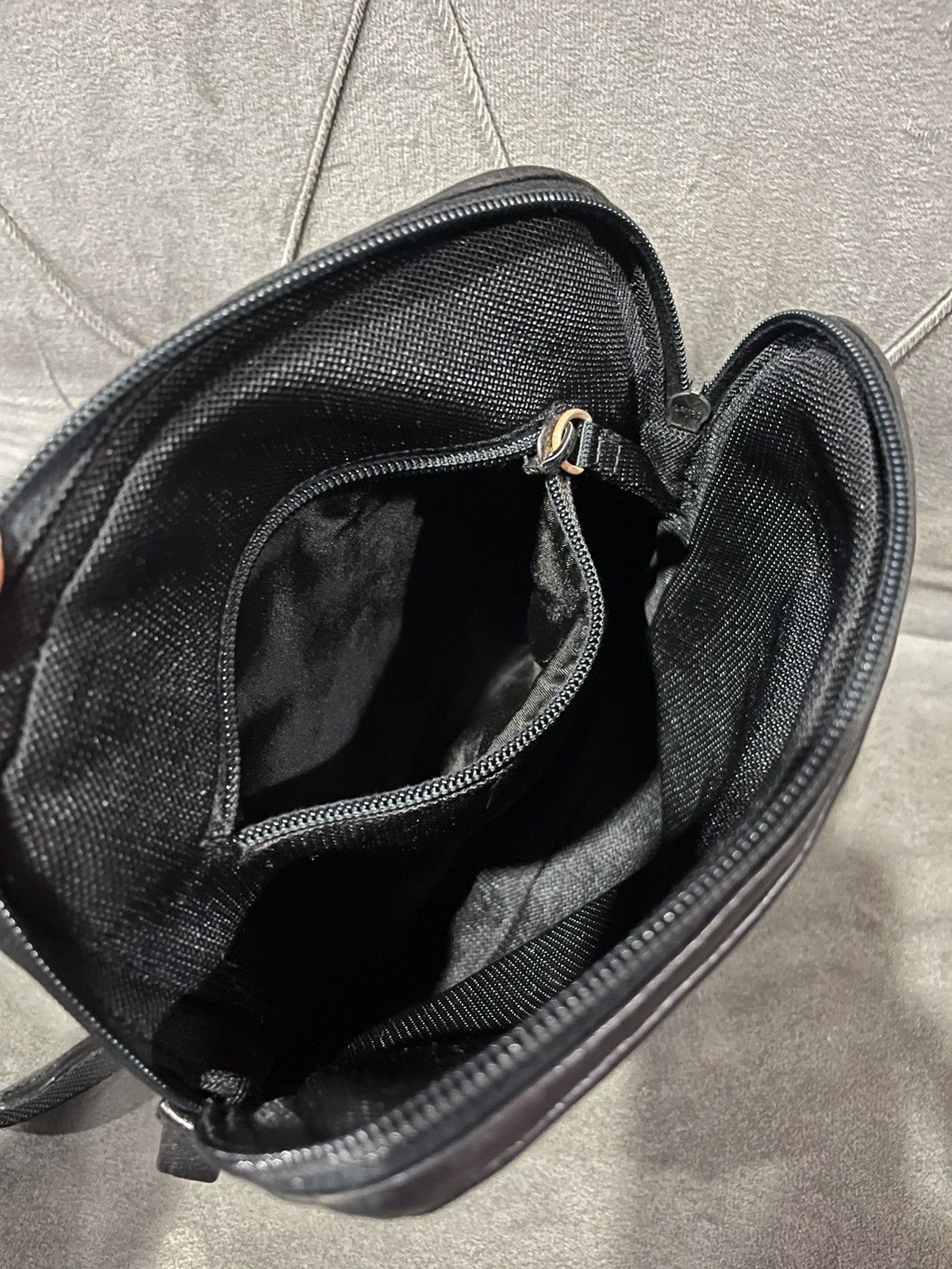 Leather × Prada Authentic PRADA Leather Backpack Size ONE SIZE - 16 Thumbnail