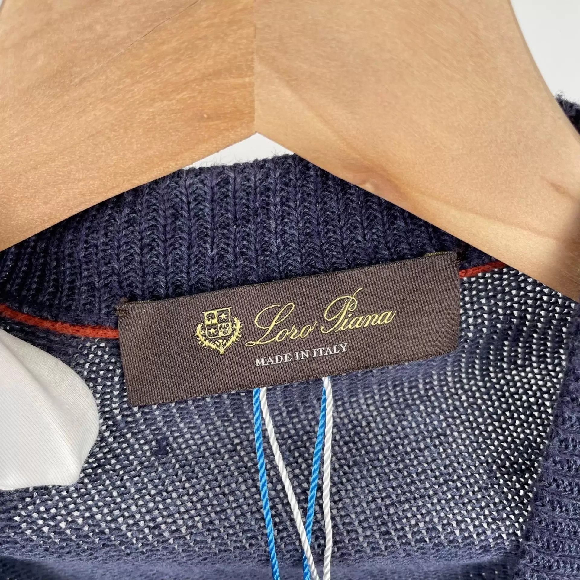 Loro Piana Loro Piana men's short linen-cotton cardigan navy 48 Size US M / EU 48-50 / 2 - 3 Thumbnail