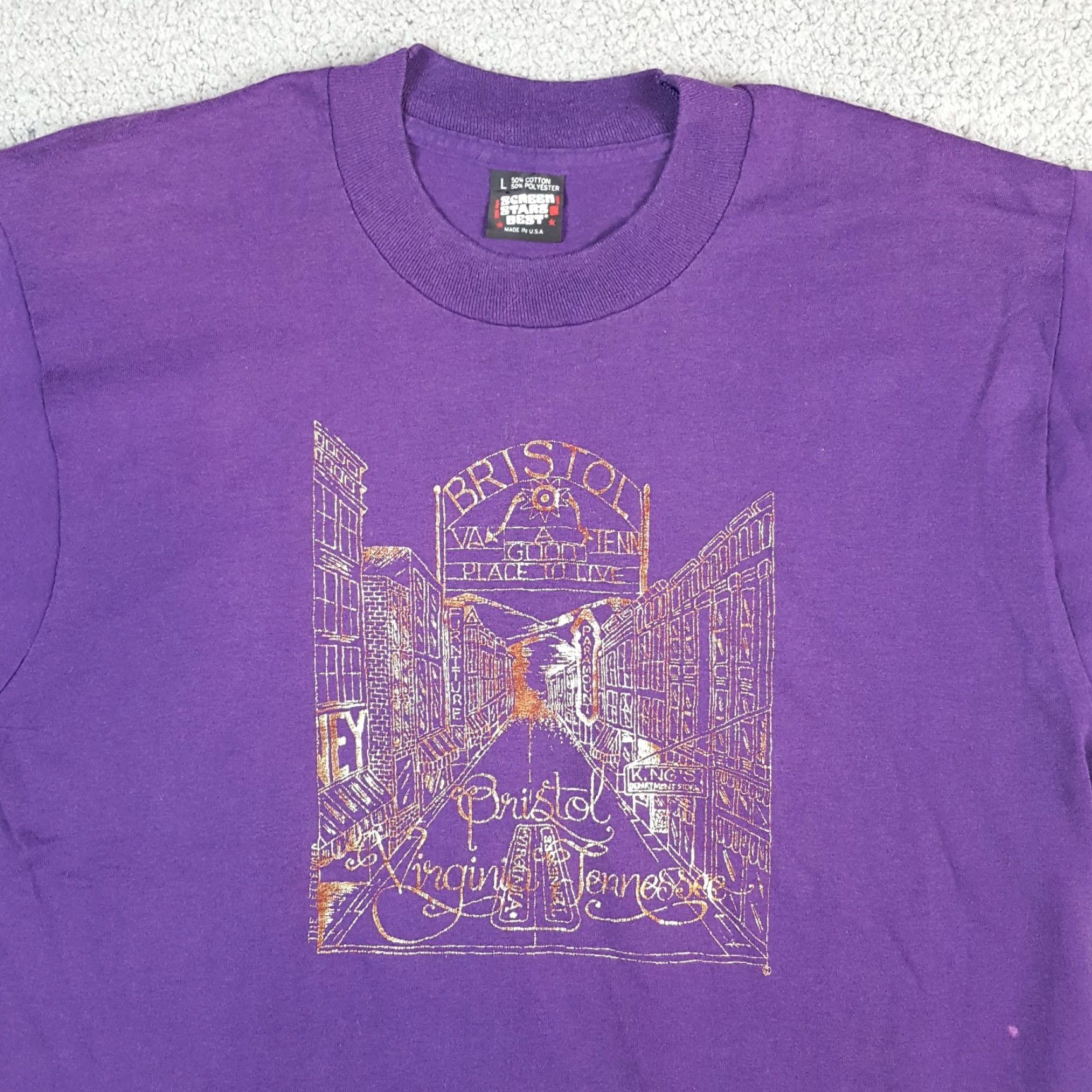 Vintage VINTAGE Bristol VA 90s Gold Sign T Shirt - Travel Landmark Virginia - Screen Stars - Size S - Purple - Cotton - Short Sleeve - Embroidered Logo - Men Size US S / EU 44-46 / 1 - 2 Thumbnail