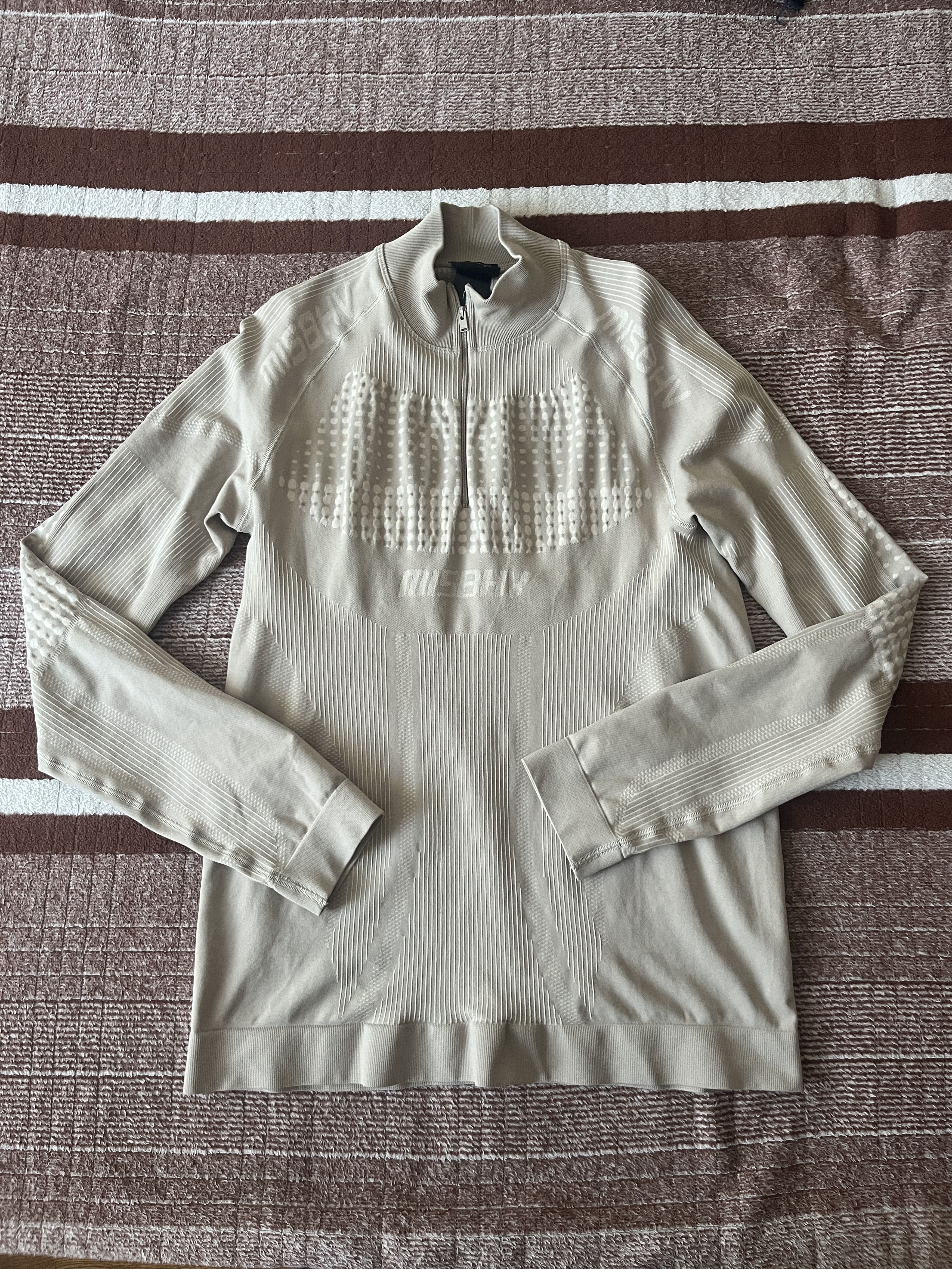 Misbhv MISBHV Beige Europa Sweater Size: L/XL Size US L / EU 52-54 / 3 - 1 Thumbnail