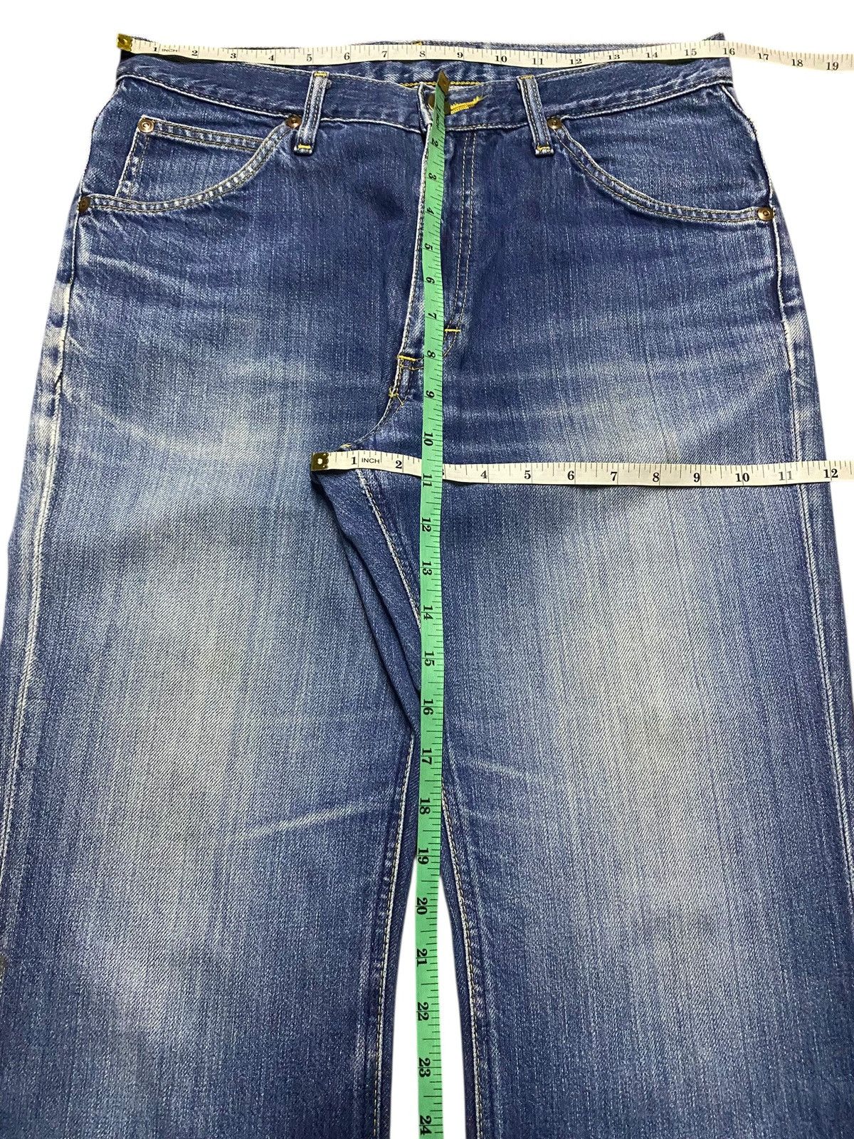 Issey Miyake × Lee Vintage Lee Riders Faded Wash Distressed Flare Jeans Size US 32 / EU 48 - 15 Thumbnail