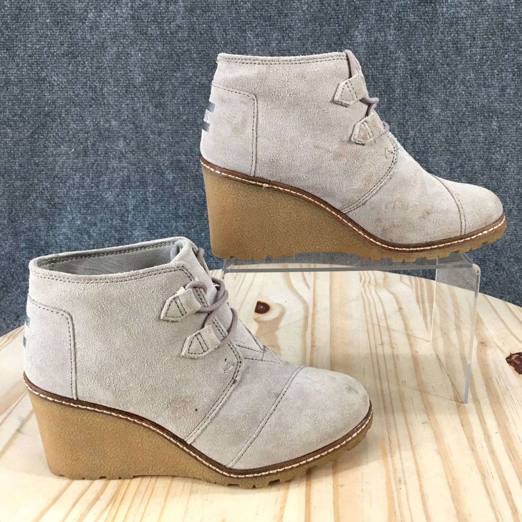 Toms TOMS Boots Womens 5.5 Desert Wedge Ankle Boot Gray Suede Leather Lace Up Casual Size US 6 / IT 36 - 2 Thumbnail