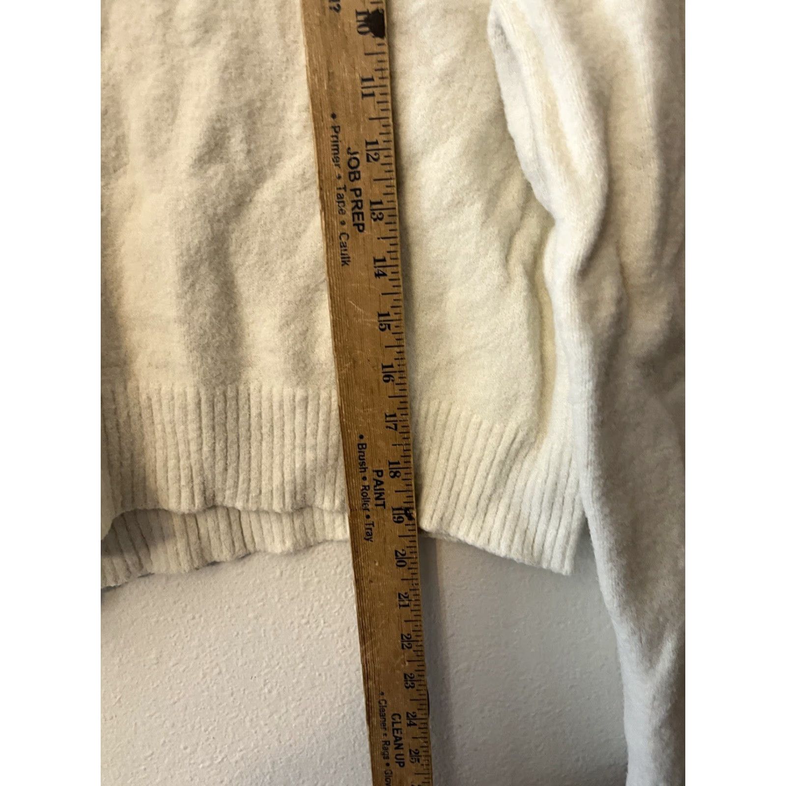 Calvin Klein Calvin Klein Jeans Sweater Women Medium White Knit Nylon Blend Regular Pullover Crew Neck Long Sleeve Raglan Sleeve Casual Knit Style Size M / US 6-8 / IT 42-44 - 5 Thumbnail