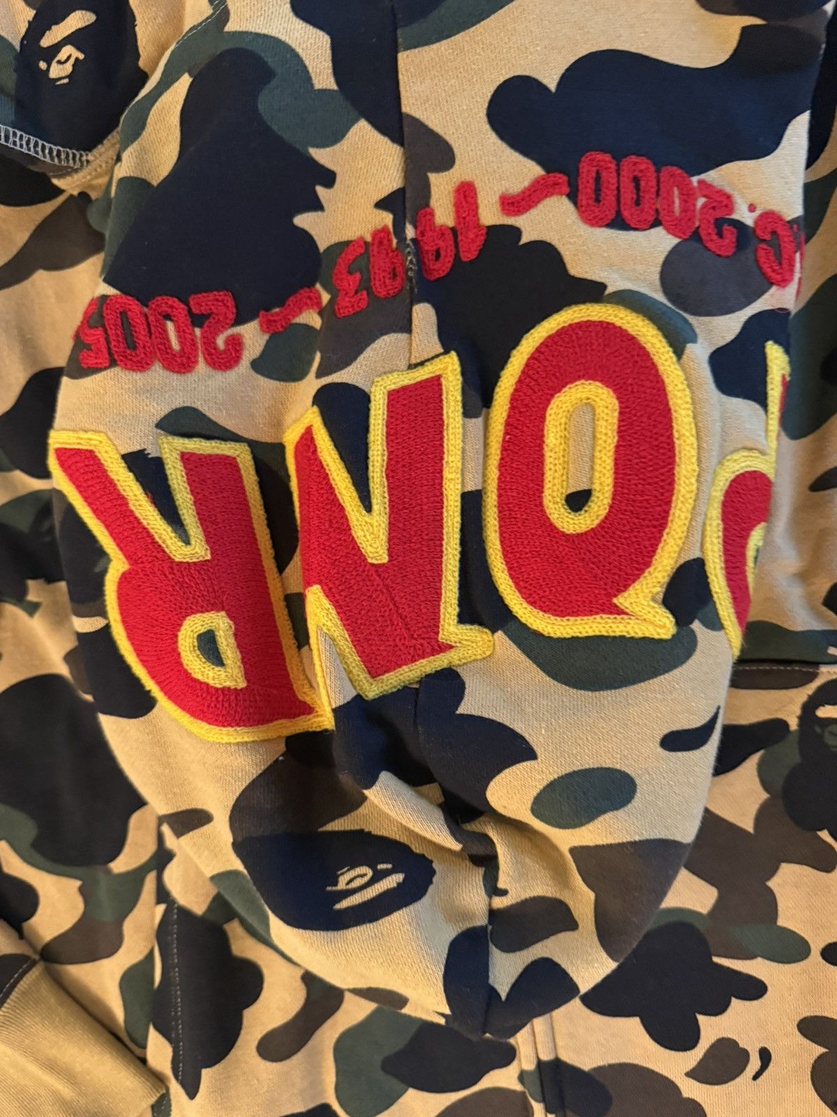 Bape Bape yellow first camo PONR shark full zip Size US XXL / EU 58 / 5 - 4 Thumbnail