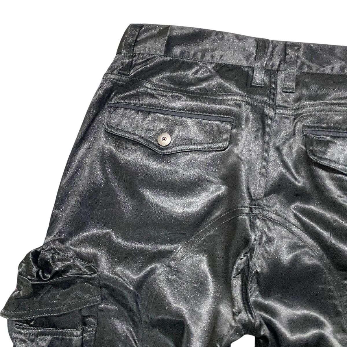 CIVARIZE Civarize Black Metallic Cargo Pants Flare Size US 31 - 13 Thumbnail