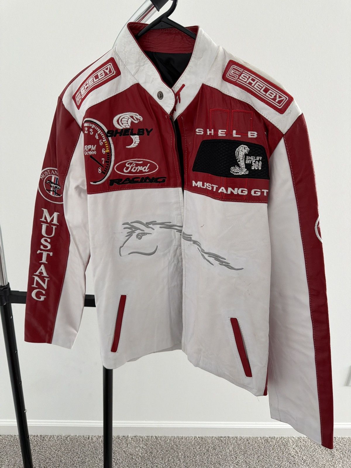 Other Ford Shelby GT Bomber - White / Red Size US S / EU 44-46 / 1 - 1 Thumbnail