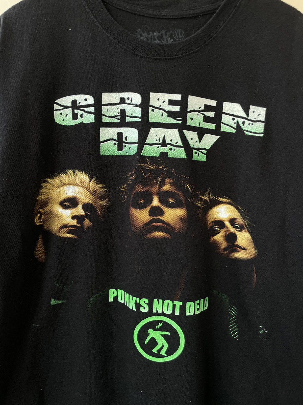 Band Tees Vintage Green Day punks not dead t shirt tee Size US XL / EU 56 / 4 - 2 Thumbnail