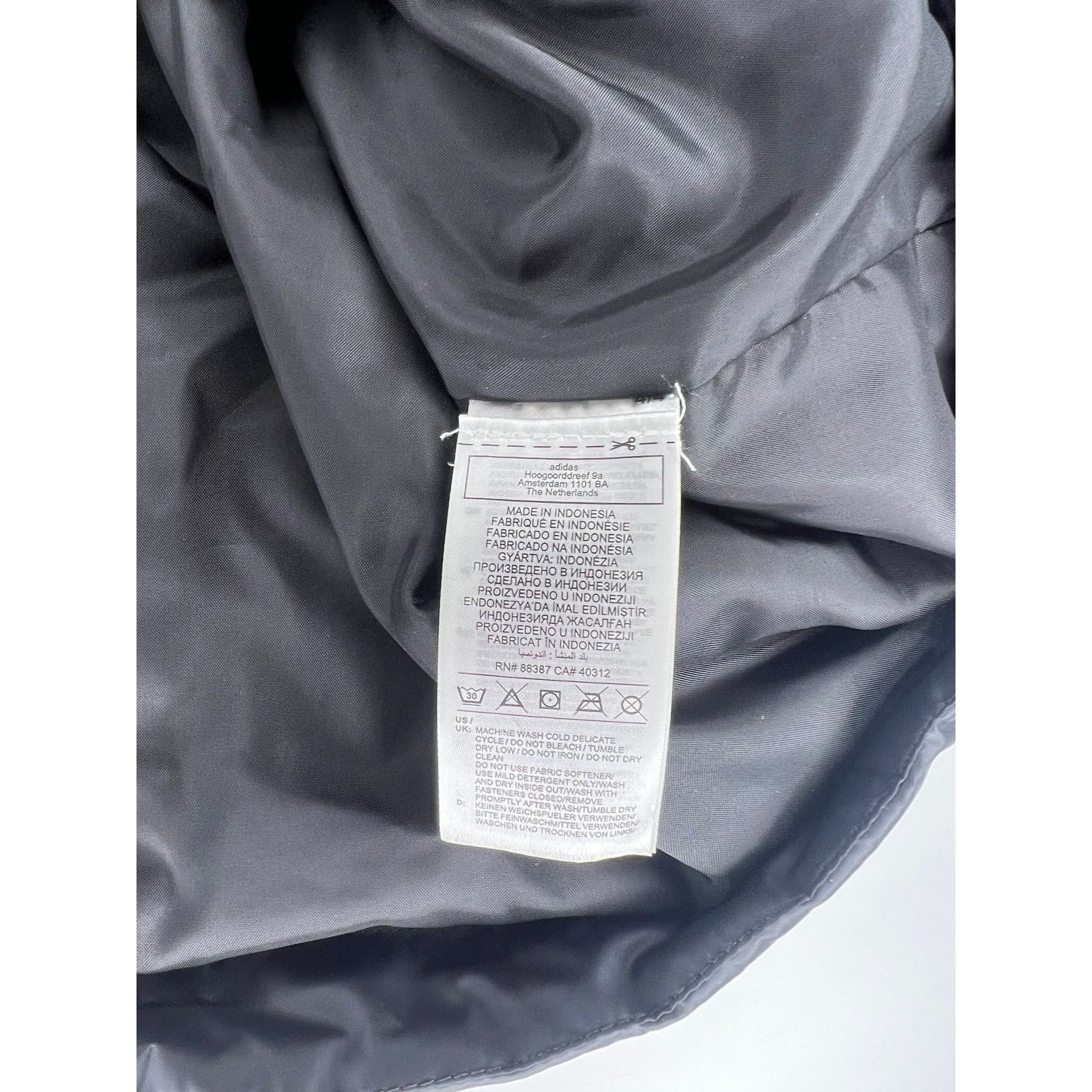 Adidas Adidas Jacket Insulated Padded Winter Coat Puffer Black Wmns Size M / US 6-8 / IT 42-44 - 9 Thumbnail