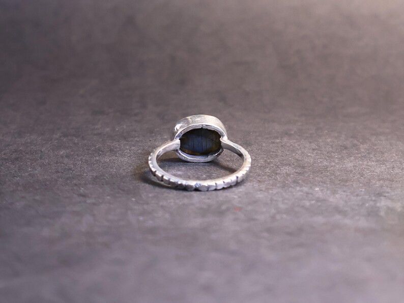 Handmade Cut Labradorite Ring, Handmade Sterling Silver Promise Ring Size ONE SIZE - 8 Thumbnail
