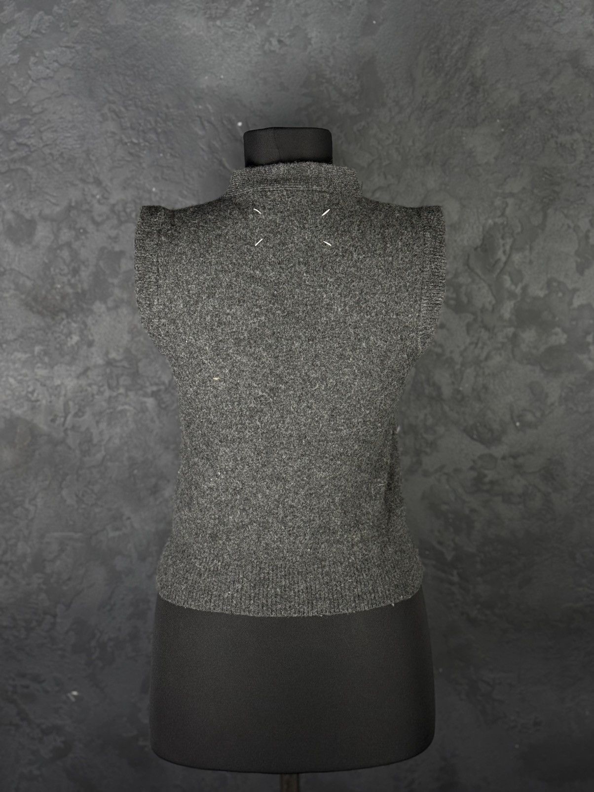 Maison Margiela Maison Margiela Wool Short Sleeve Cardigan Sweater Size S / US 4 / IT 40 - 7 Thumbnail