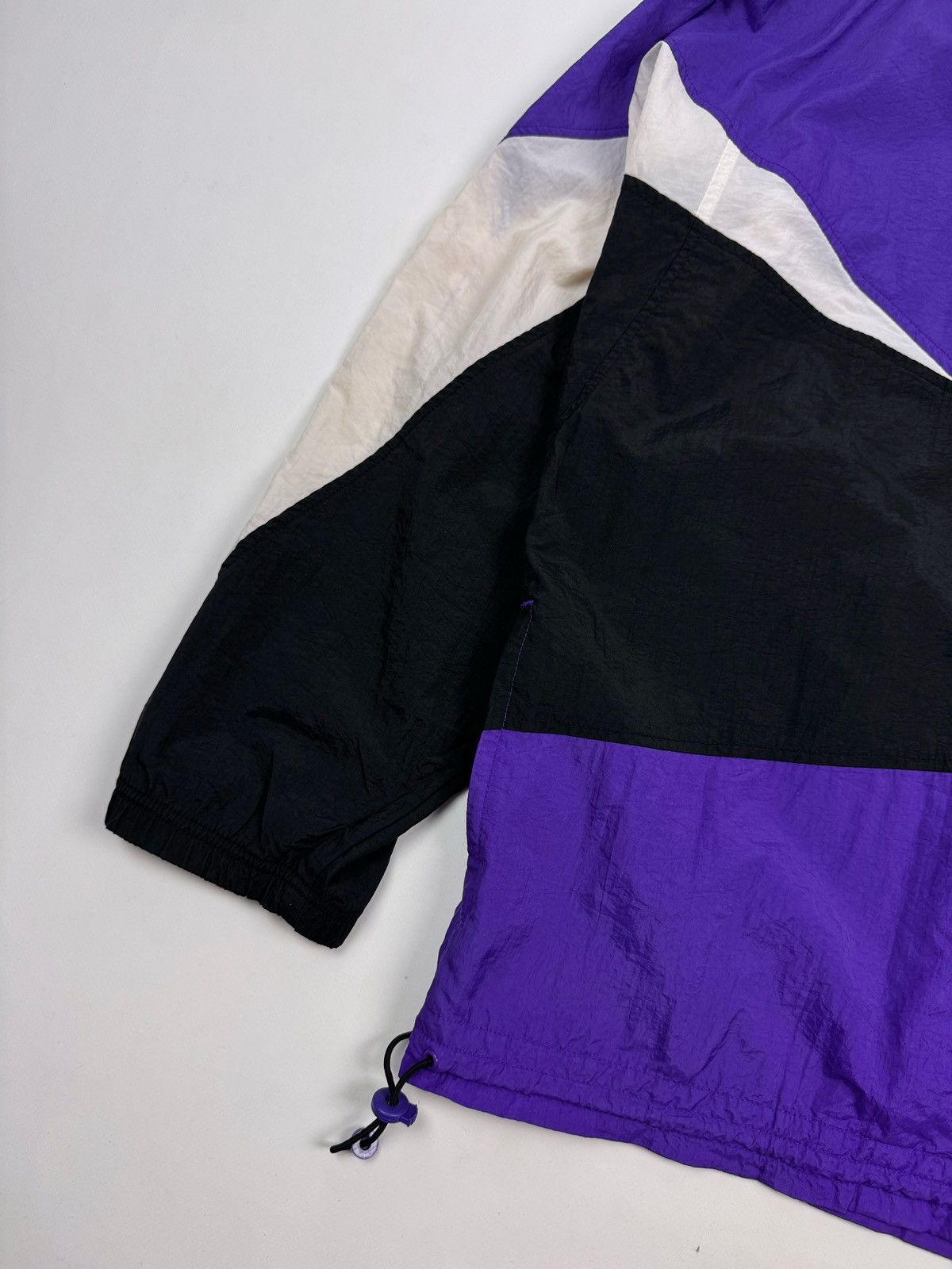 Nike 1990’s Vintage Nike Foot Locker Track Nylon Jacket Size US L / EU 52-54 / 3 - 9 Thumbnail