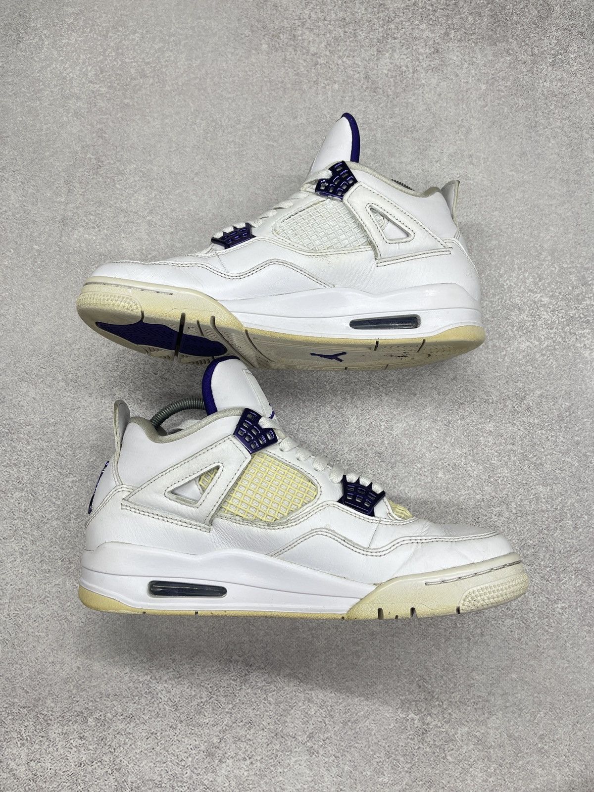 Jordan Brand AIR JORDAN 4 RETRO METALLIC PURPLE WHITE NIKE Size 41 Size US 8 / EU 41 - 3 Thumbnail