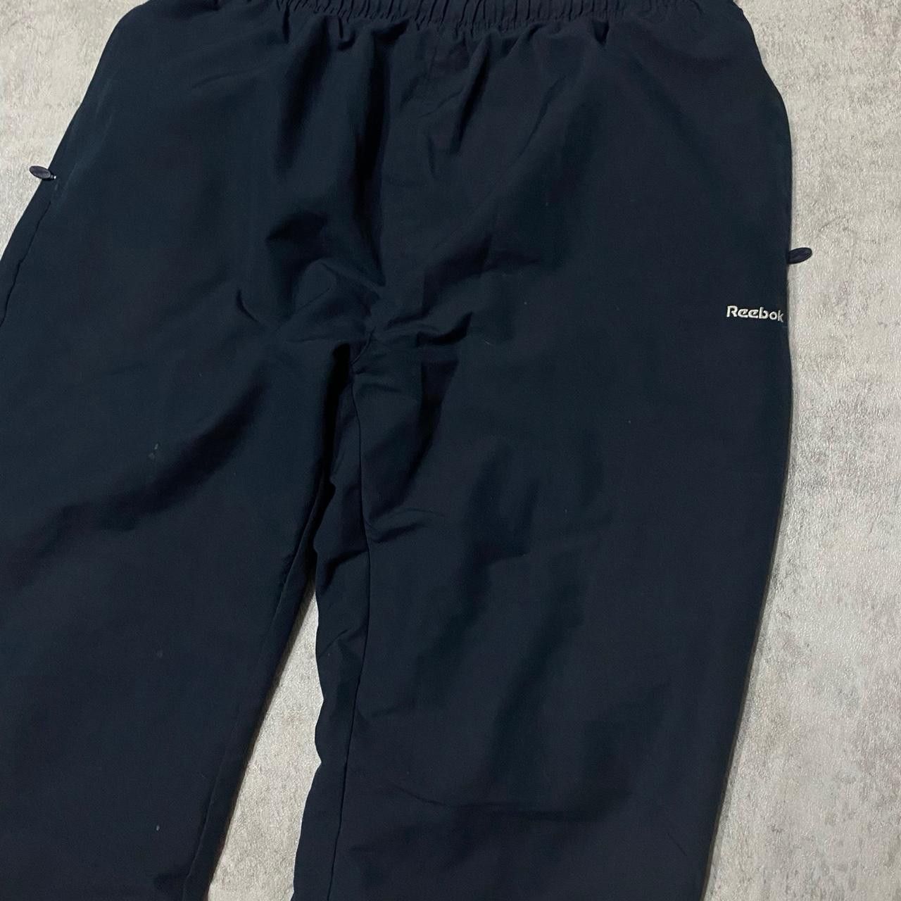 Reebok Navy Reebok sweatpants with drawstring waist and pockets Size US 34 / EU 50 - 2 Thumbnail