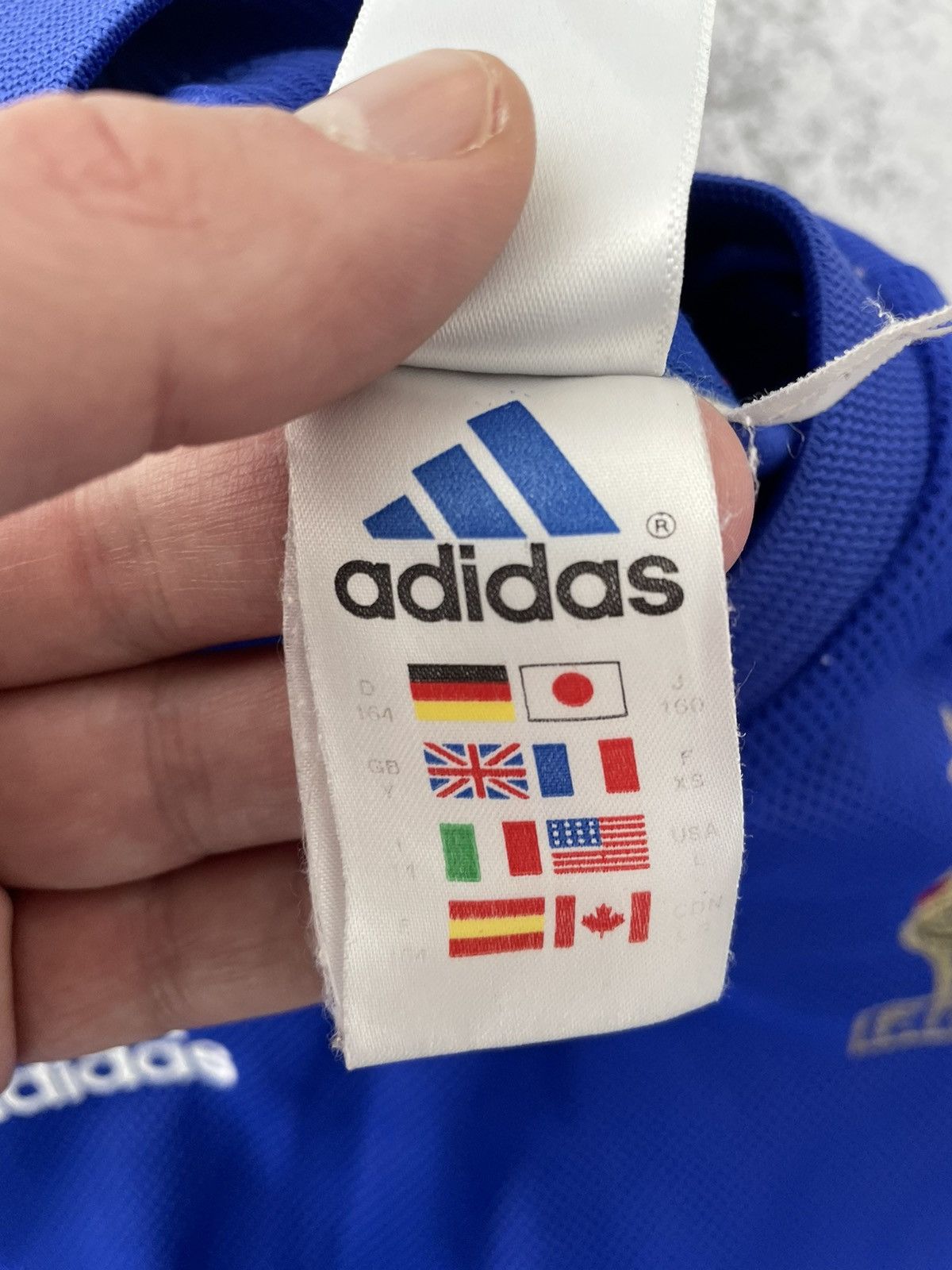 Adidas Vintage France 2002 Zidane Adidas Home Jersey Size US S / EU 44-46 / 1 - 6 Thumbnail