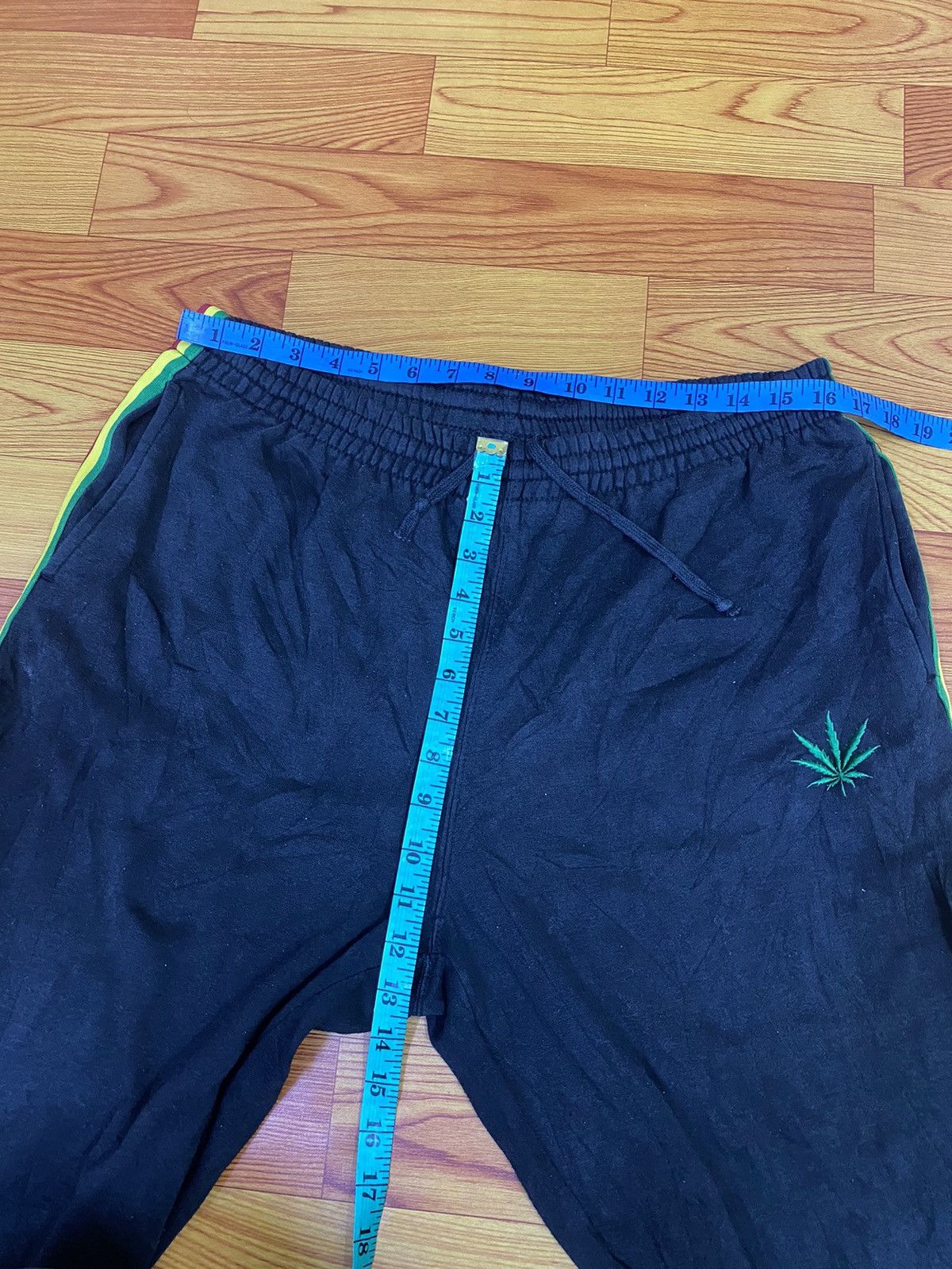 Bob Marley × Vintage Vintage Rasta Marijuana Jamaica Sweatpants Size US 34 / EU 50 - 8 Thumbnail