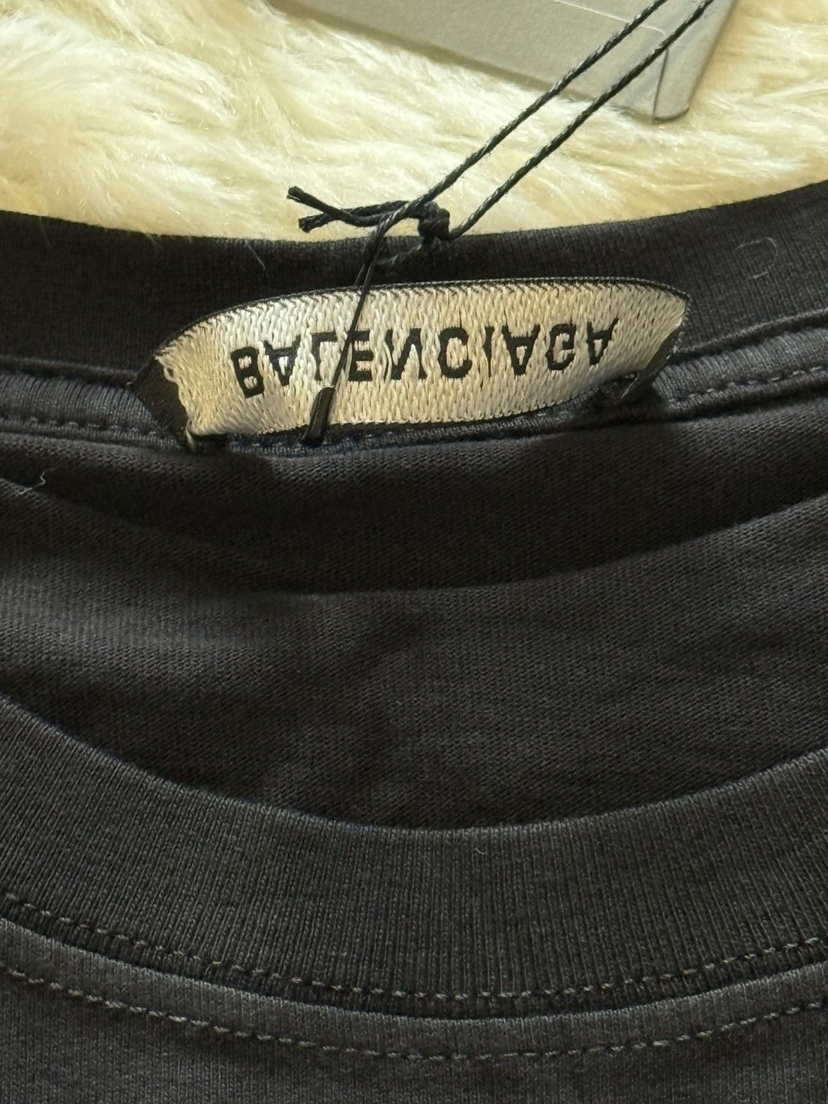 Balenciaga Balenciaga black t shirt Size US L / EU 52-54 / 3 - 5 Thumbnail