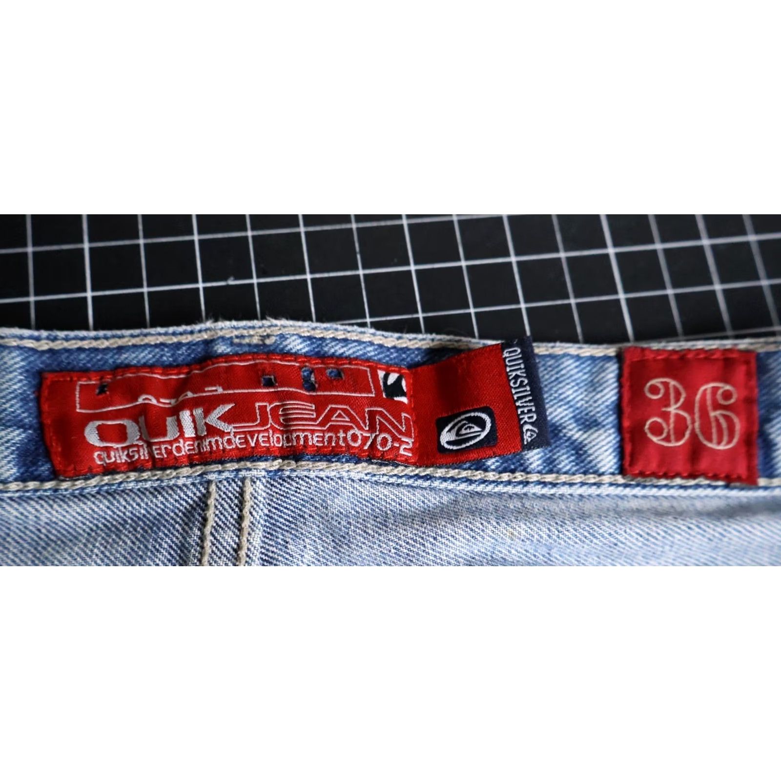 Quiksilver Quiksilver Baggy Fit Jeans Mens 34 Blue Denim Vintage 90s Y2K Style Loose Skater Size US 35 - 3 Thumbnail