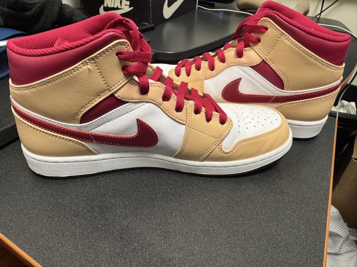 Jordan Brand Jordan 1 mid light curry cardinal red Size US 11 / EU 44 - 2 Thumbnail