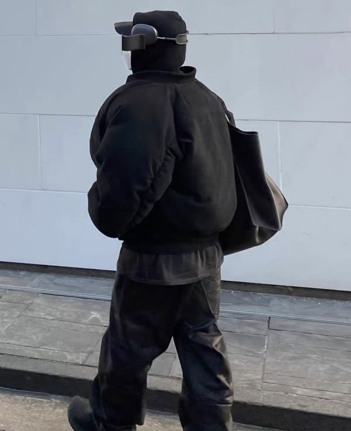 FAR FROM WHAT Far Archive Oversized Padded Bomber Jacket J31 Size US XS / EU 42 / 0 - 7 Thumbnail