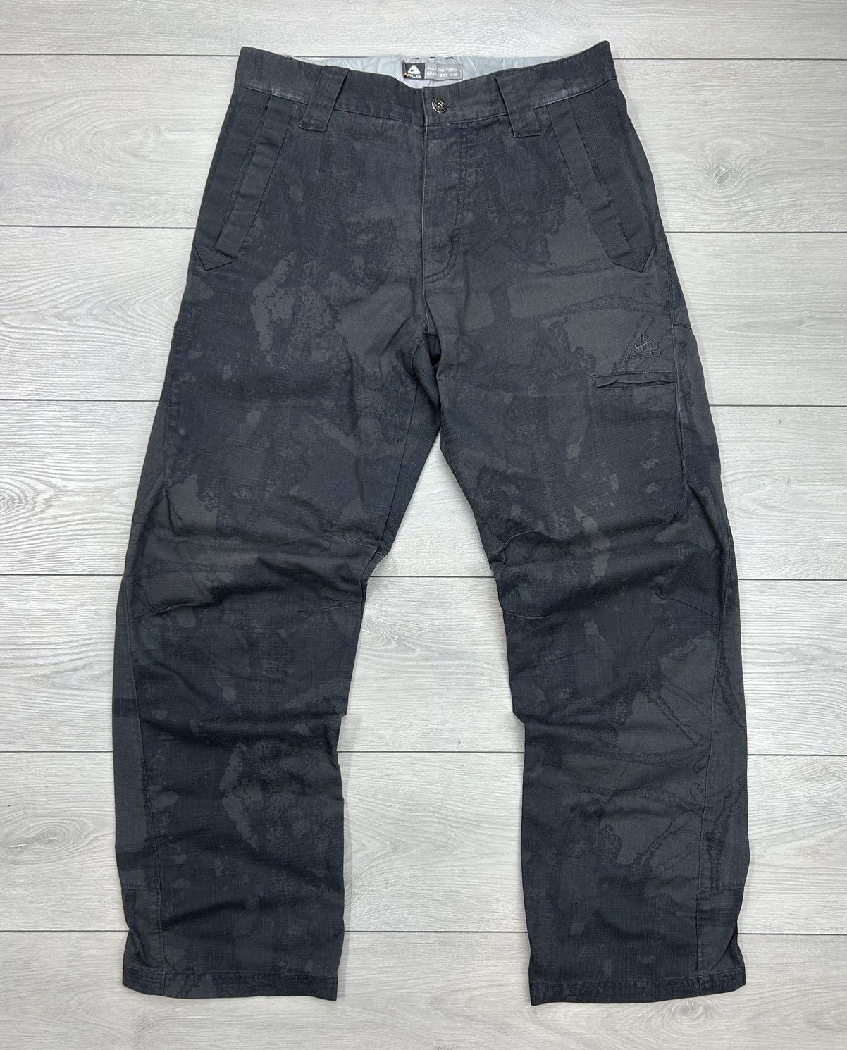 Nike ACG × Vintage Nike ACG Vintage Cargo Baggy Pant Size M Size US 32 / EU 48 - 2 Thumbnail