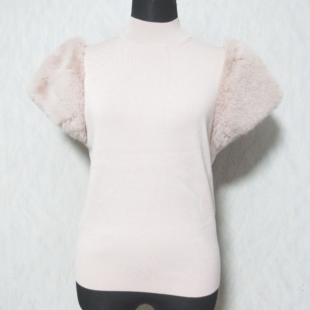 Other Other CELFORD Short Fur Sleeve Knit Pullover Textile Tops CWNT234068 DUTY FREE for USA Size ONE SIZE - 1 Thumbnail