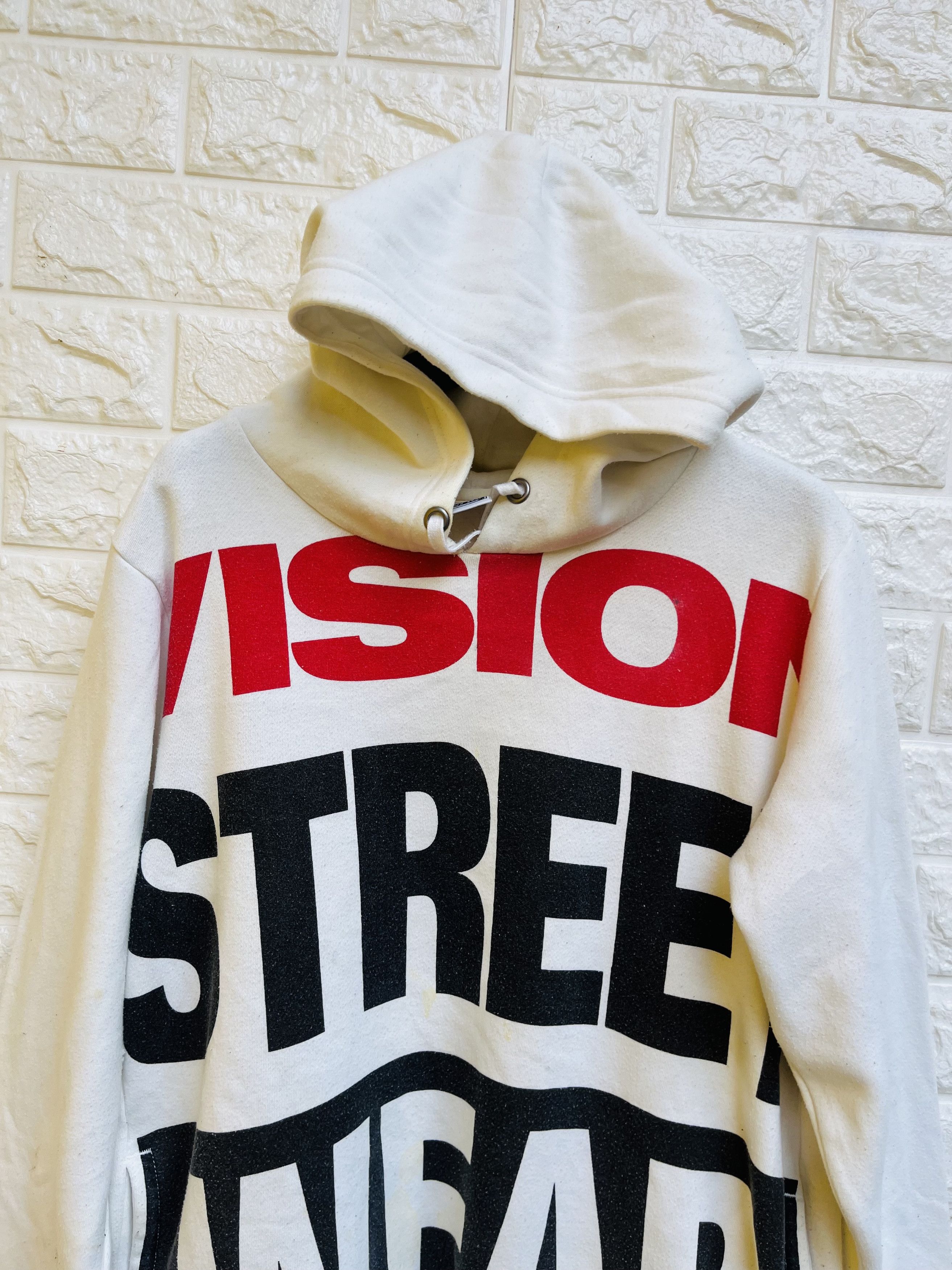 Japanese Brand × Vintage × Vision Streetwear Vintage Vision Streetwear Skateboard Big Logo Fullprint Size US M / EU 48-50 / 2 - 3 Thumbnail