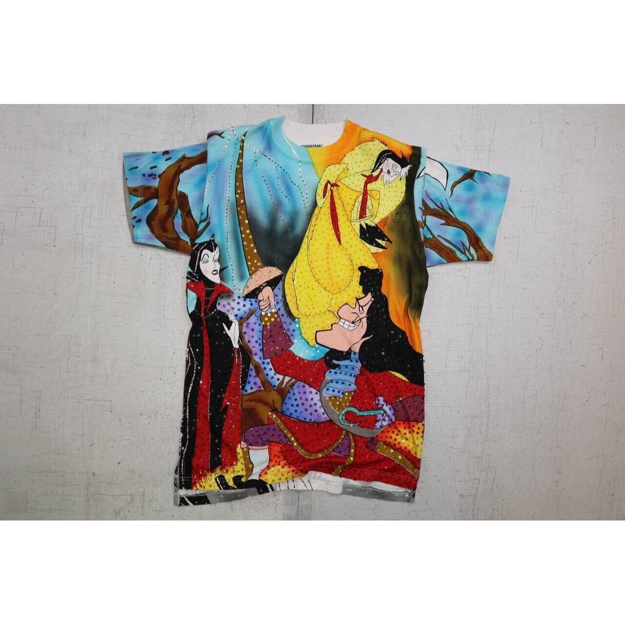 Disney Vintage 90s Disney Villains All Over Print Cartoon Art XL Size US XL / EU 56 / 4 - 1 Thumbnail