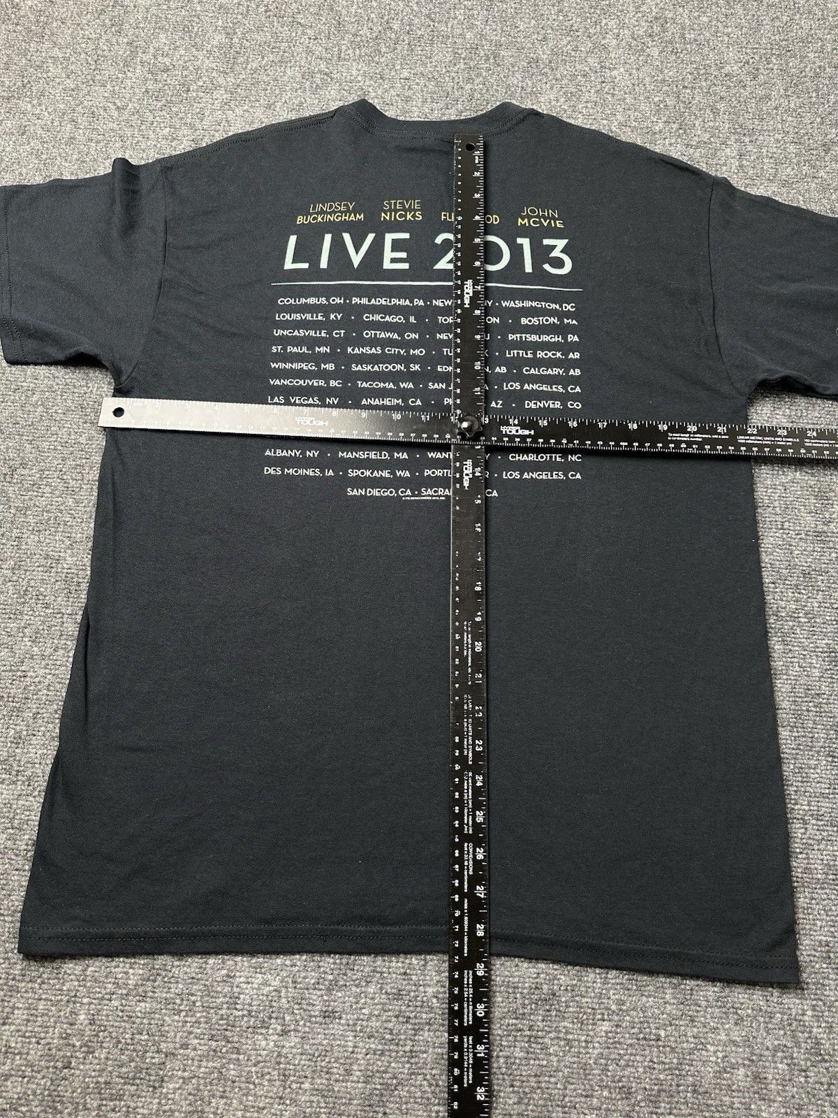 Band Tees Mens Music Fleetwood Mac Black Live 2013 Tour, Size US L Size US L / EU 52-54 / 3 - 6 Thumbnail
