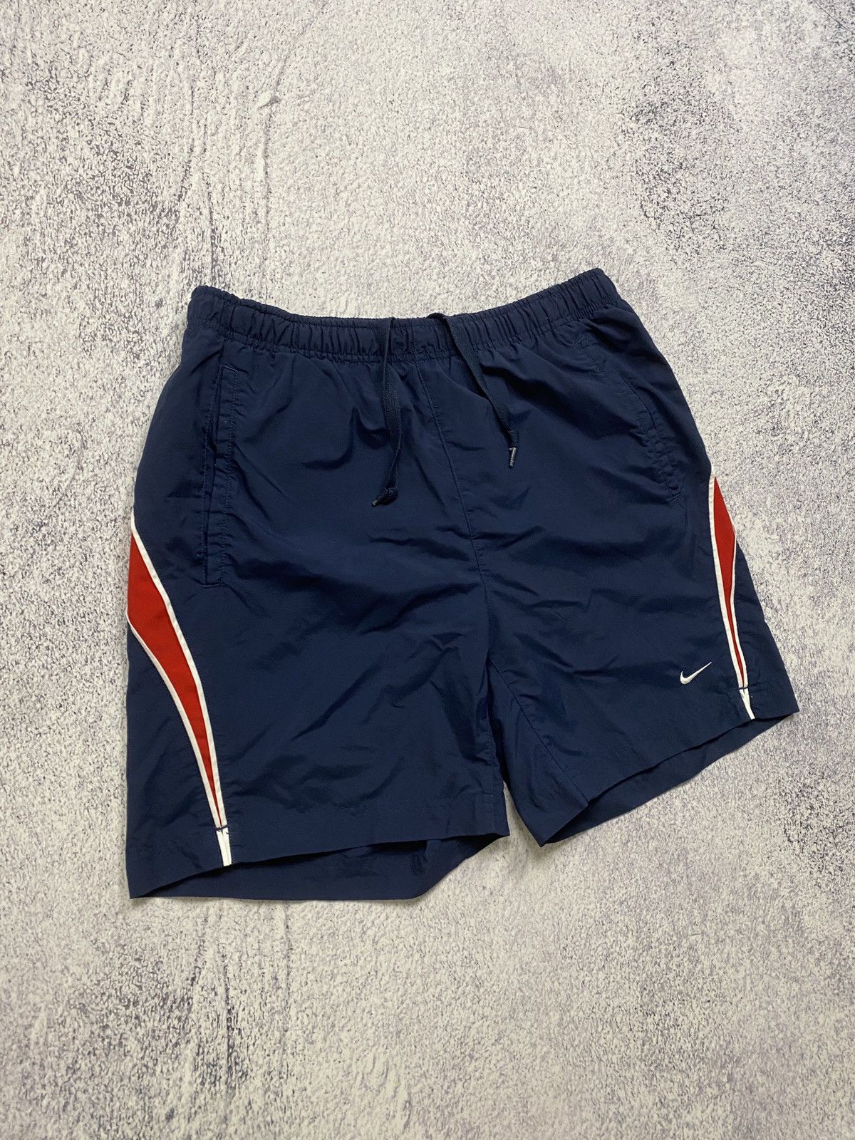 Nike × Vintage Vintage Y2K Nike Nylon Shorts Size L Size US 32 / EU 48 - 3 Thumbnail
