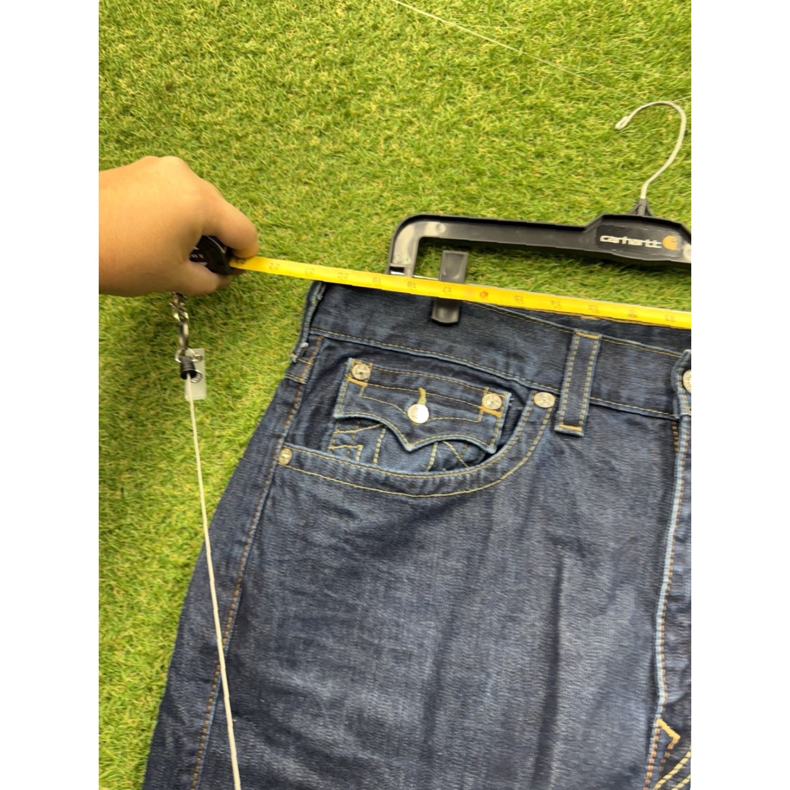 True Religion VINTAGE True Religion Jeans Mens 42 Ricky Relaxed Straight Big T Flap Pockets y2k Grunge Style Denim Blue 5-Pocket USA Logo (N/A not included) Size US 42 / EU 58 - 7 Thumbnail