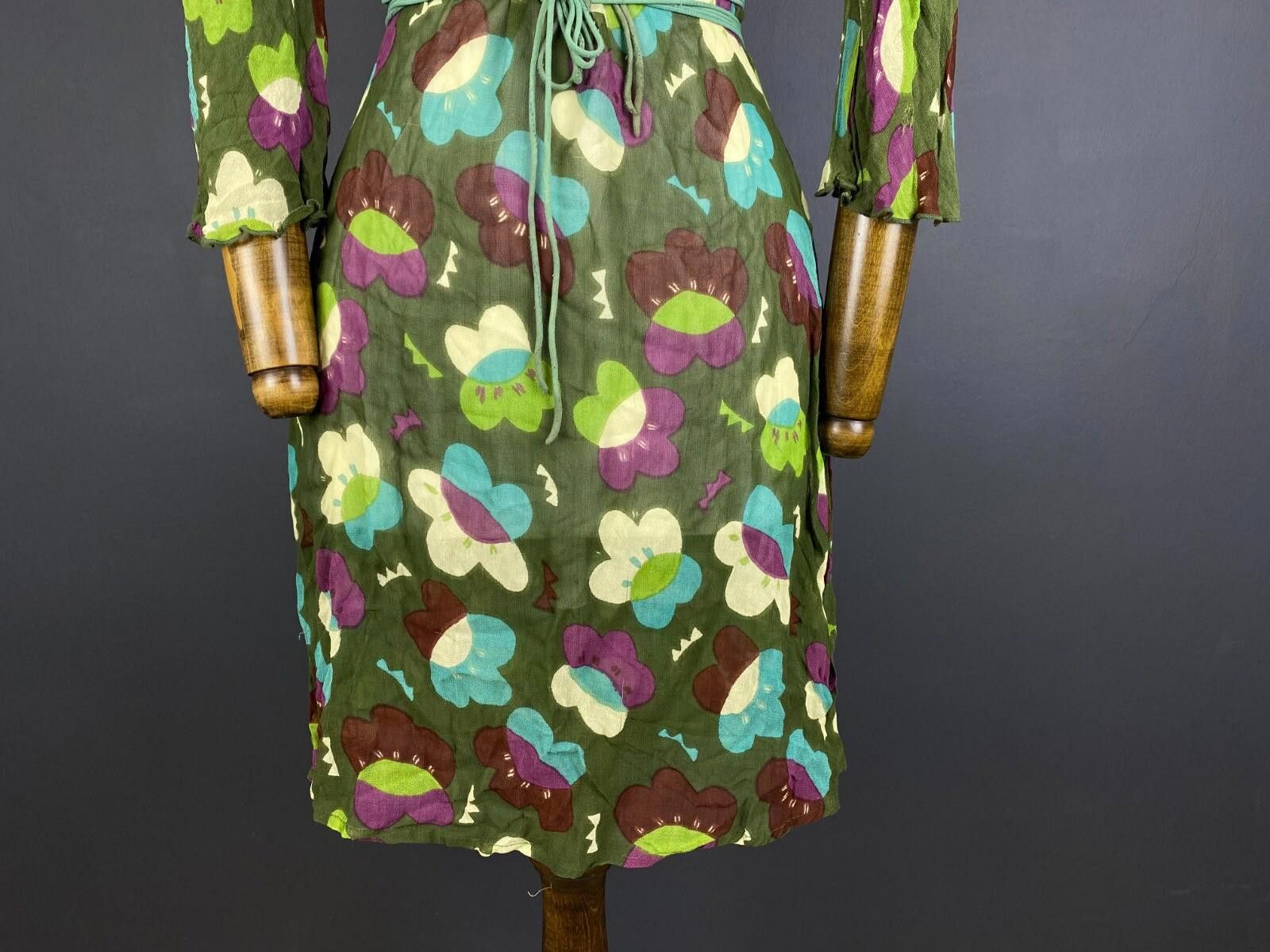 Designer Gudrun Sjoden Green Floral Wrap Belted 3/4 Dress Size M Size M / US 6-8 / IT 42-44 - 8 Thumbnail