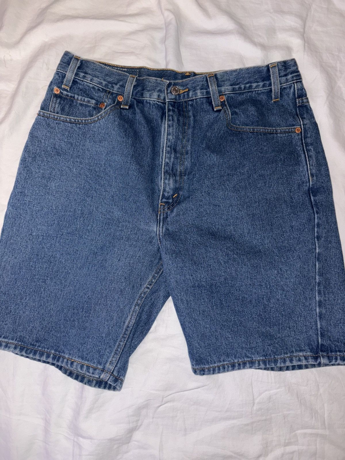 Levi's Vintage Clothing Levi’s 505 red tab w36 relaxed fit denim shorts jorts y2k Size US 36 / EU 52 - 1 Thumbnail