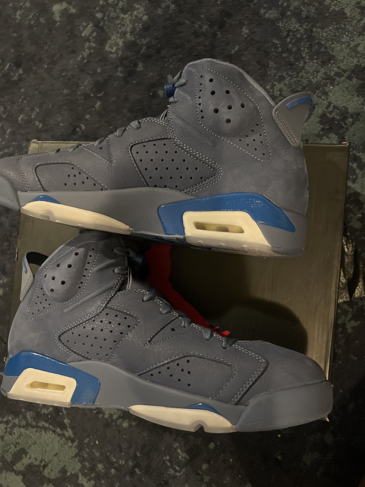 Jordan Brand × Nike Air Jordan 6 Retro “Diffused Blue” Size US 11.5 / EU 44-45 - 5 Thumbnail