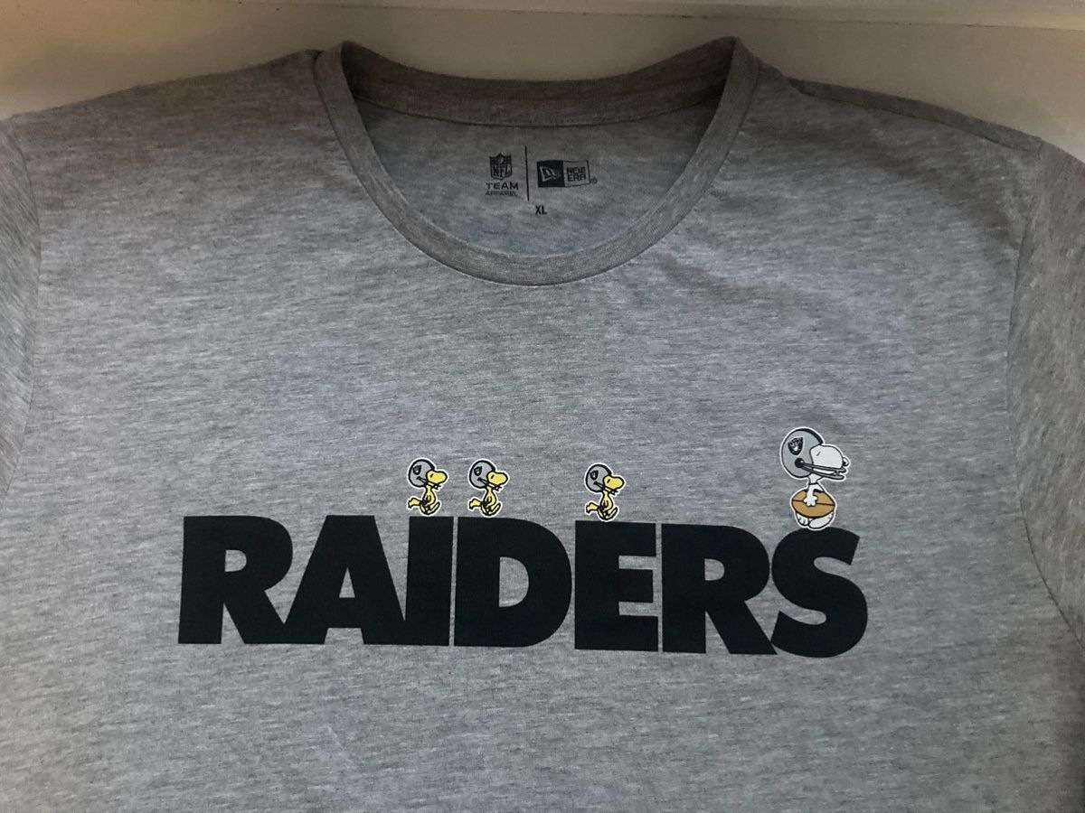 NFL × New Era New Era x NFL Oakland Raiders x Peanuts Snoopy T-Shirt Size US XL / EU 56 / 4 - 4 Thumbnail