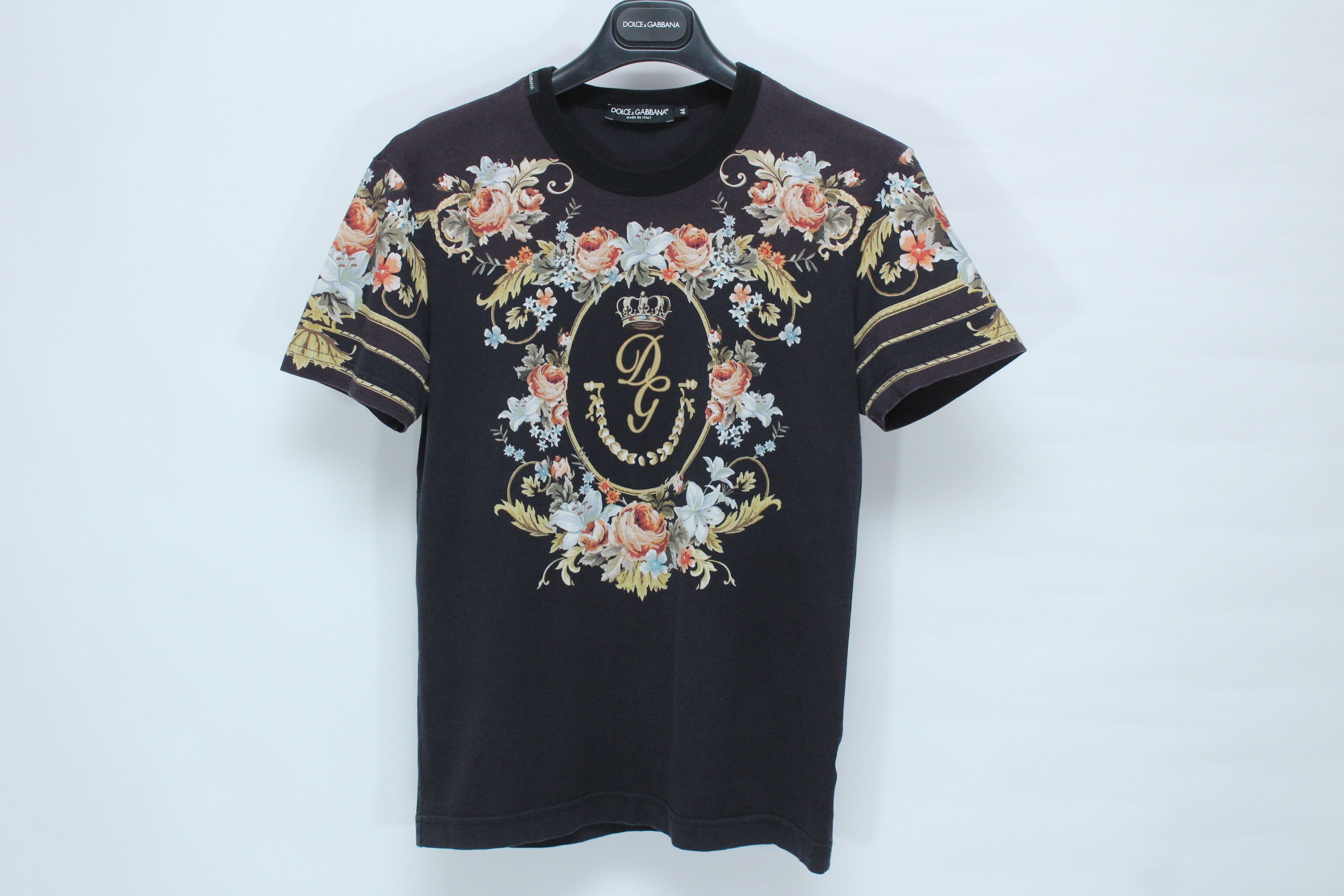 Dolce & Gabbana Dolce & Gabbana Baroque Floral Crown Logo Tee Black Size 44 Size US S / EU 44-46 / 1 - 1 Thumbnail