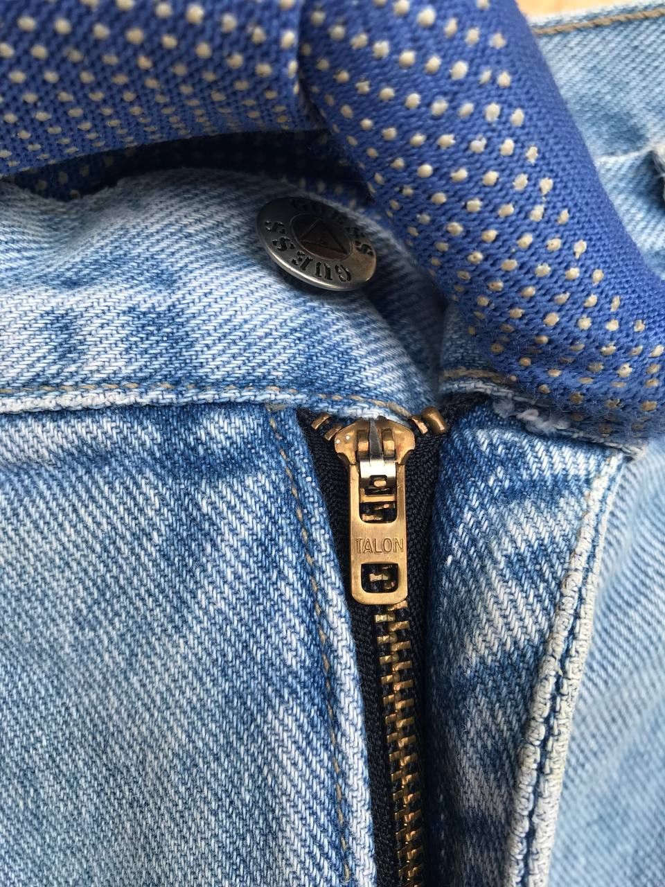 Georges Marciano VINTAGE 90s GUESS Georges Marciano FADED LIGHTWASH DENIM Size US 33 - 3 Thumbnail